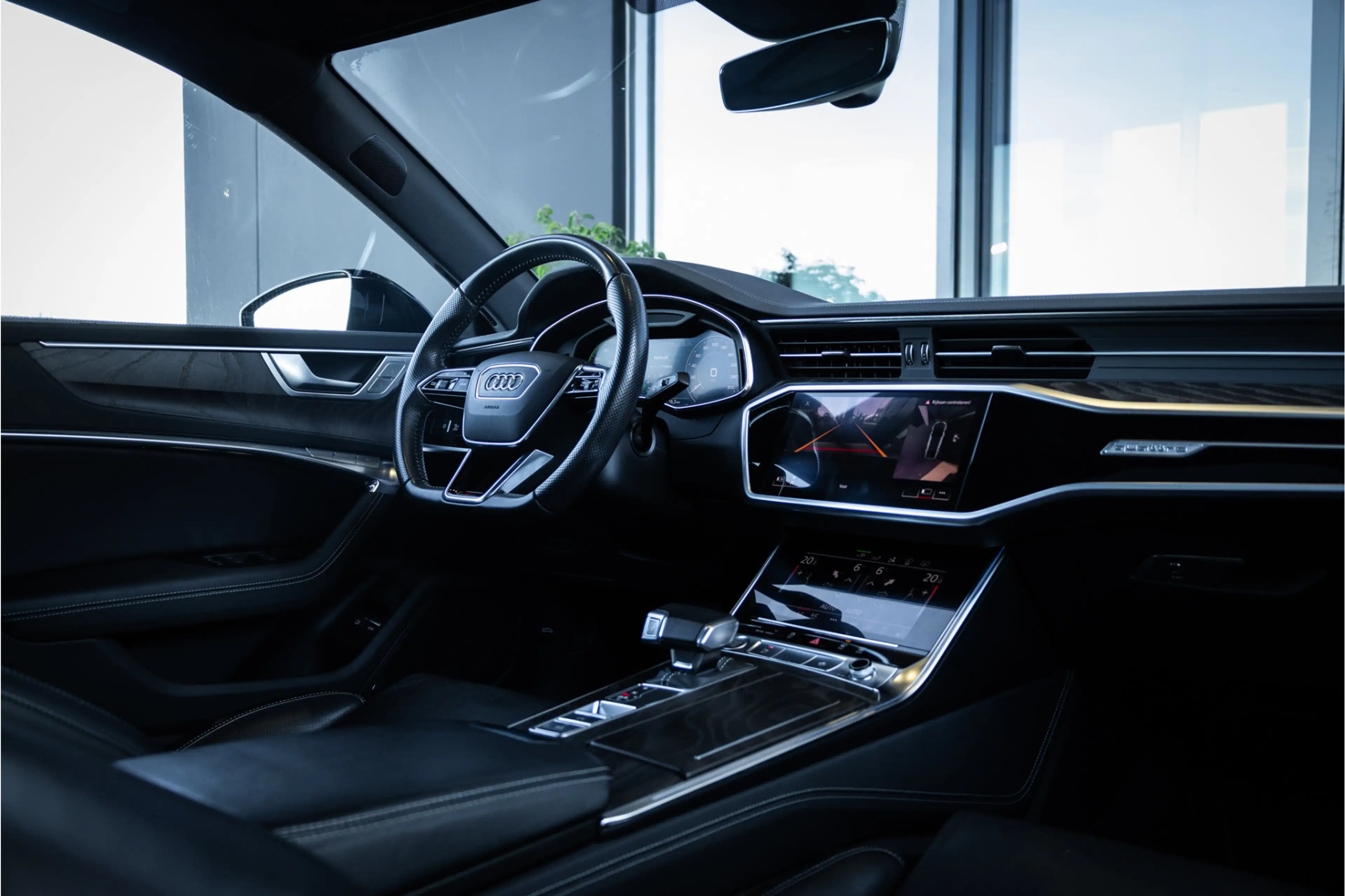 Audi A7 Sportback 55 TFSI e quattro Competition - S Line | — photo 10
