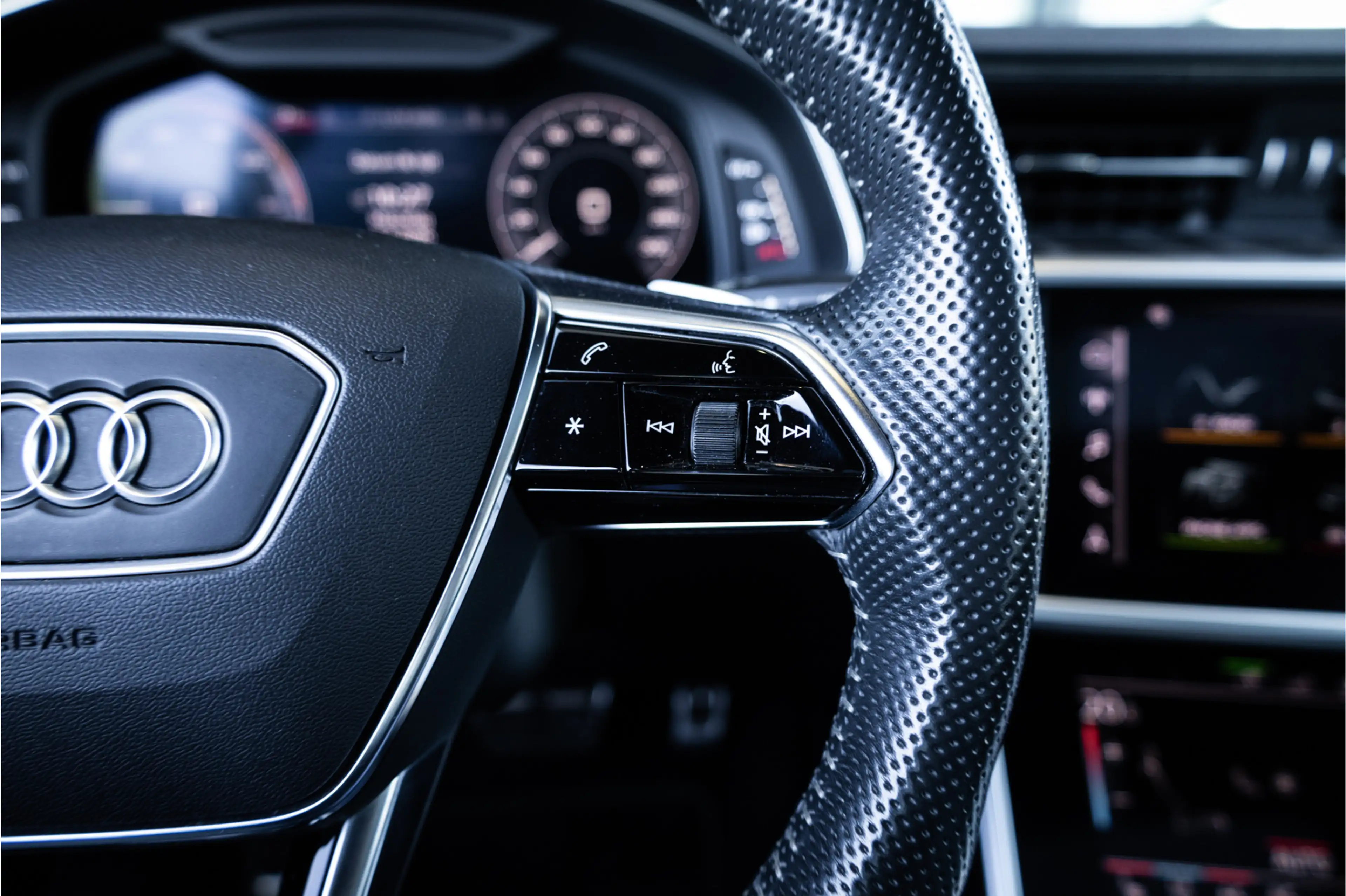 Audi A7 Sportback 55 TFSI e quattro Competition - S Line | — photo 28