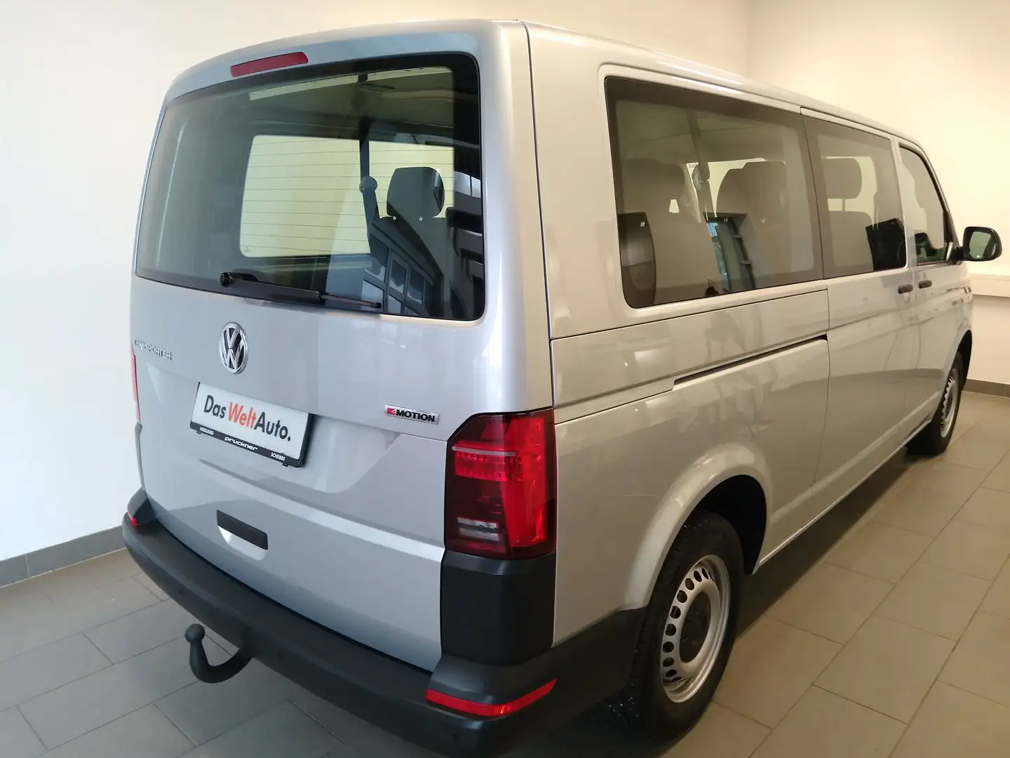 Volkswagen T6.1 Transporter Kombi LR TDI 4MOTION Argent - 2