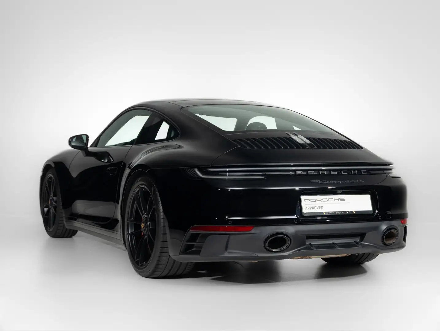 Porsche 911 Carrera 4 GTS Noir - 2