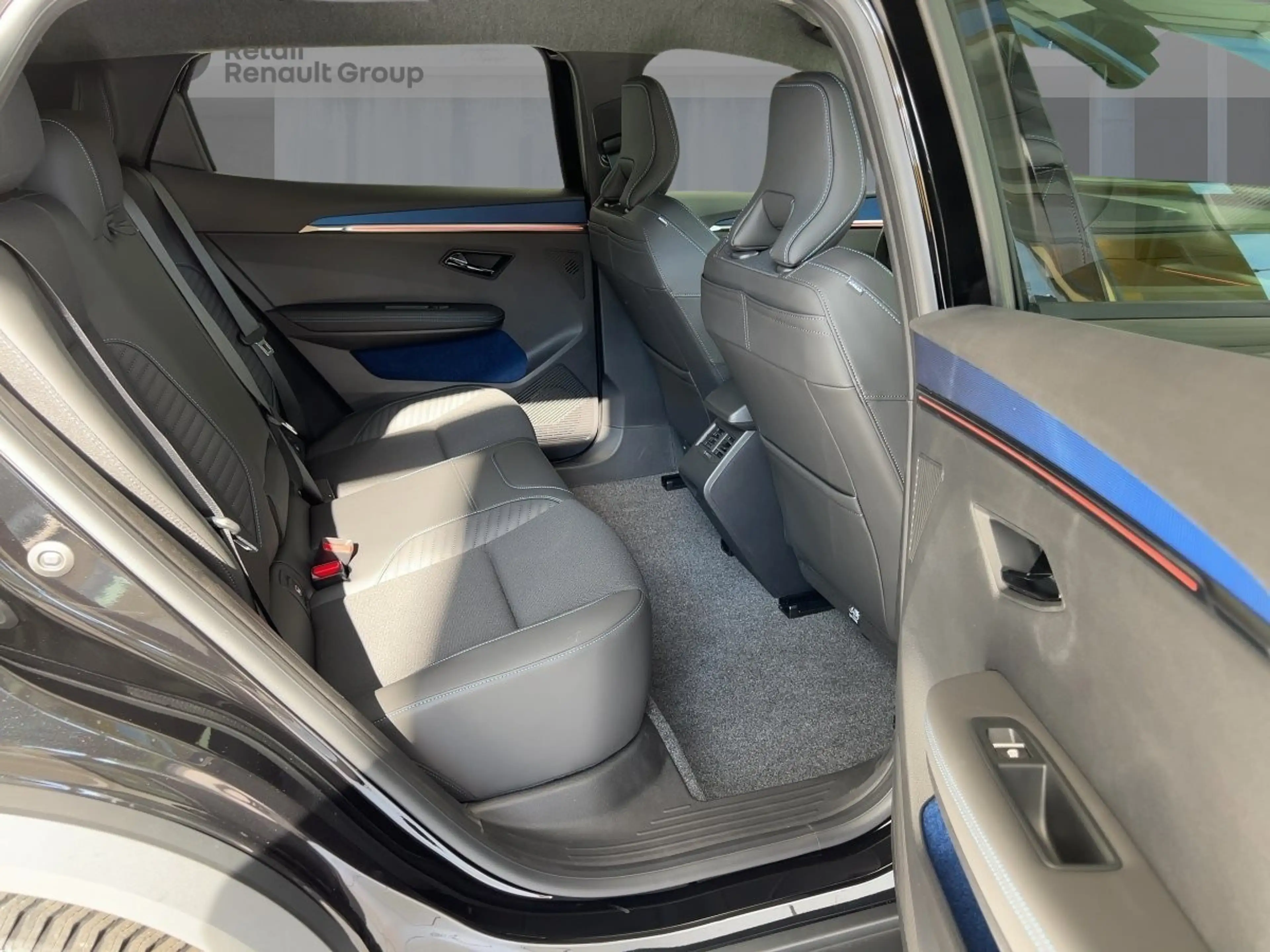 Renault Scenic 100% ele Esprit Alpine 220 Long Range — photo 9