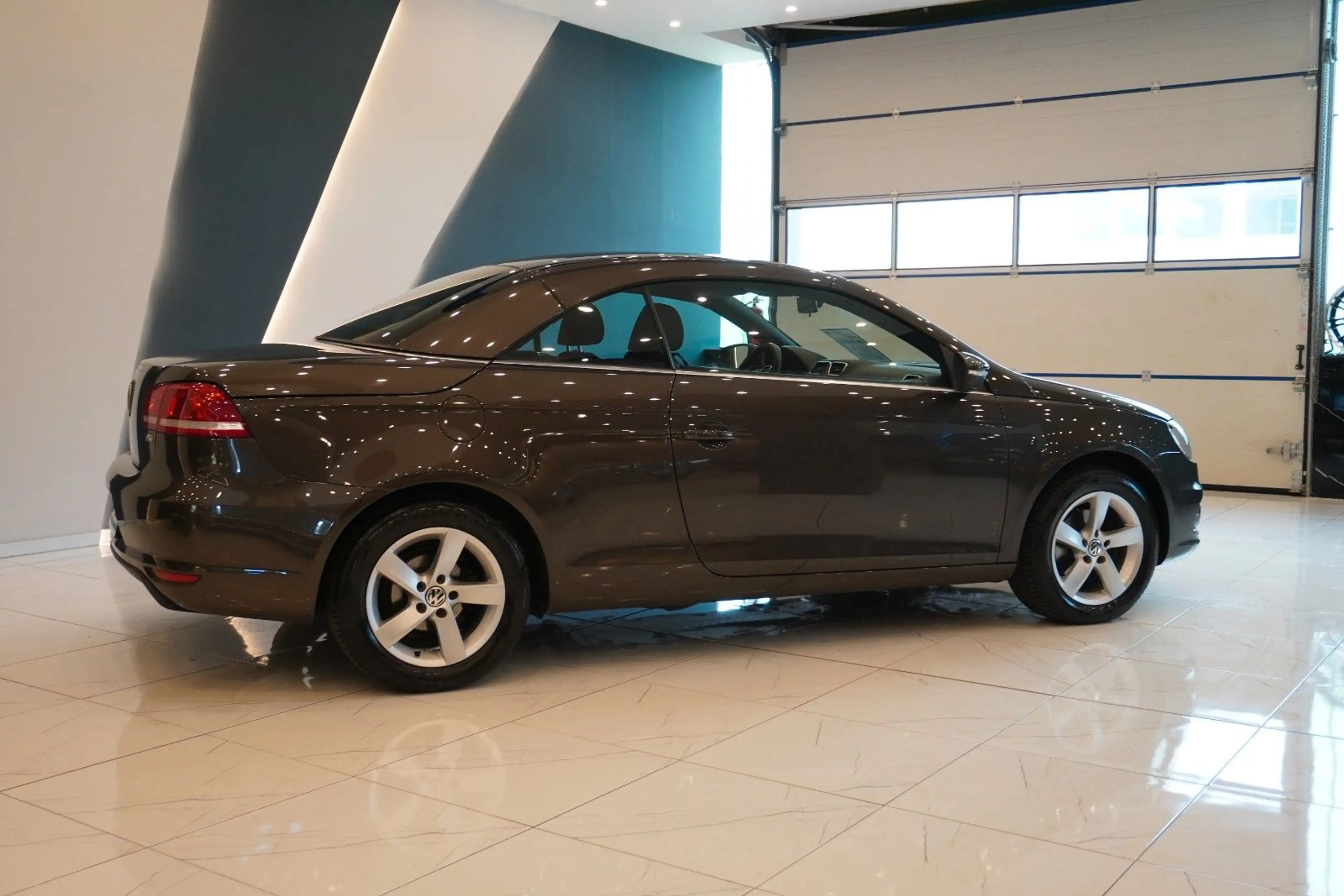 Volkswagen Eos Basis+Klimaautomatik+PDC+Sitzheizung — photo 6