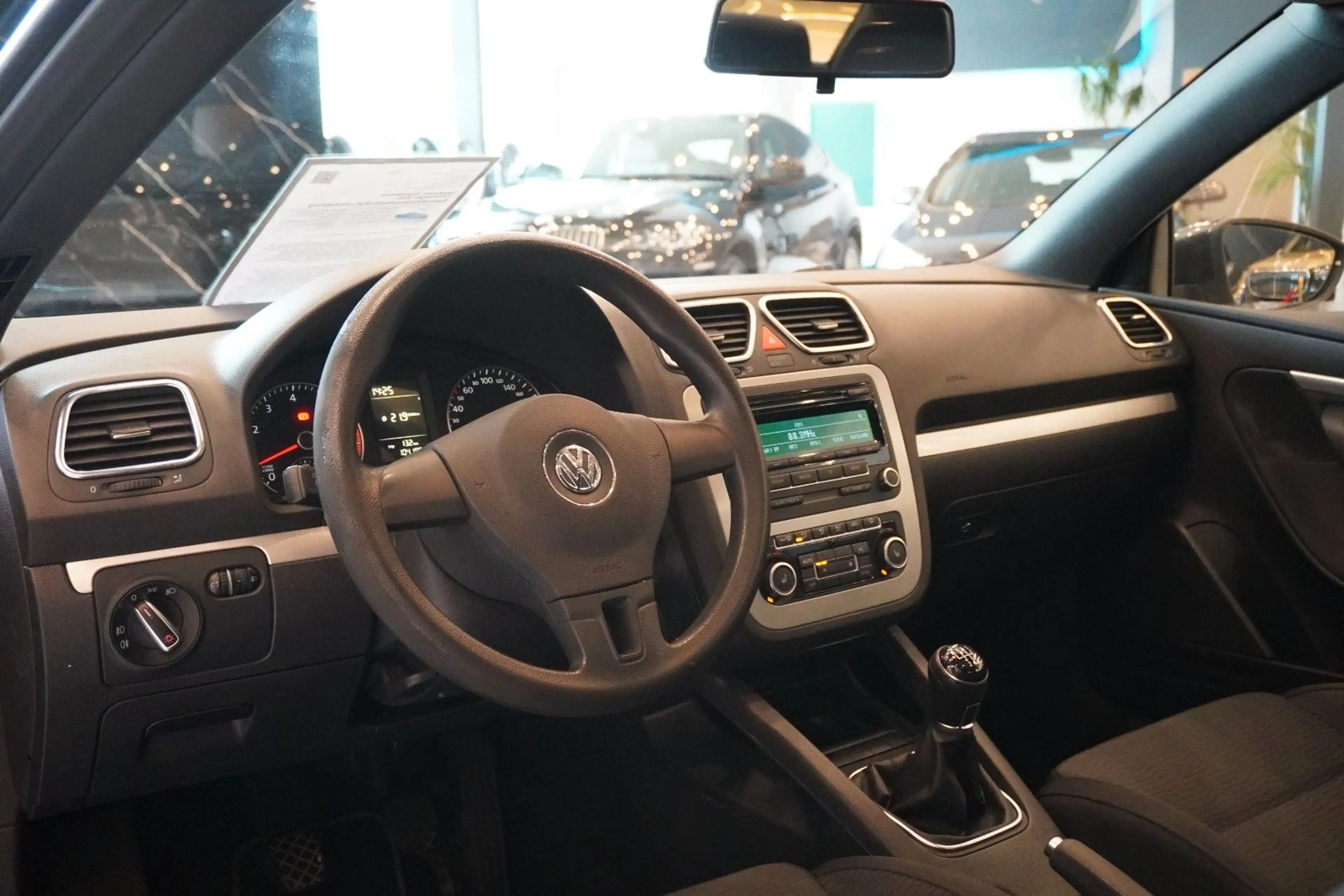 Volkswagen Eos Basis+Klimaautomatik+PDC+Sitzheizung — photo 10