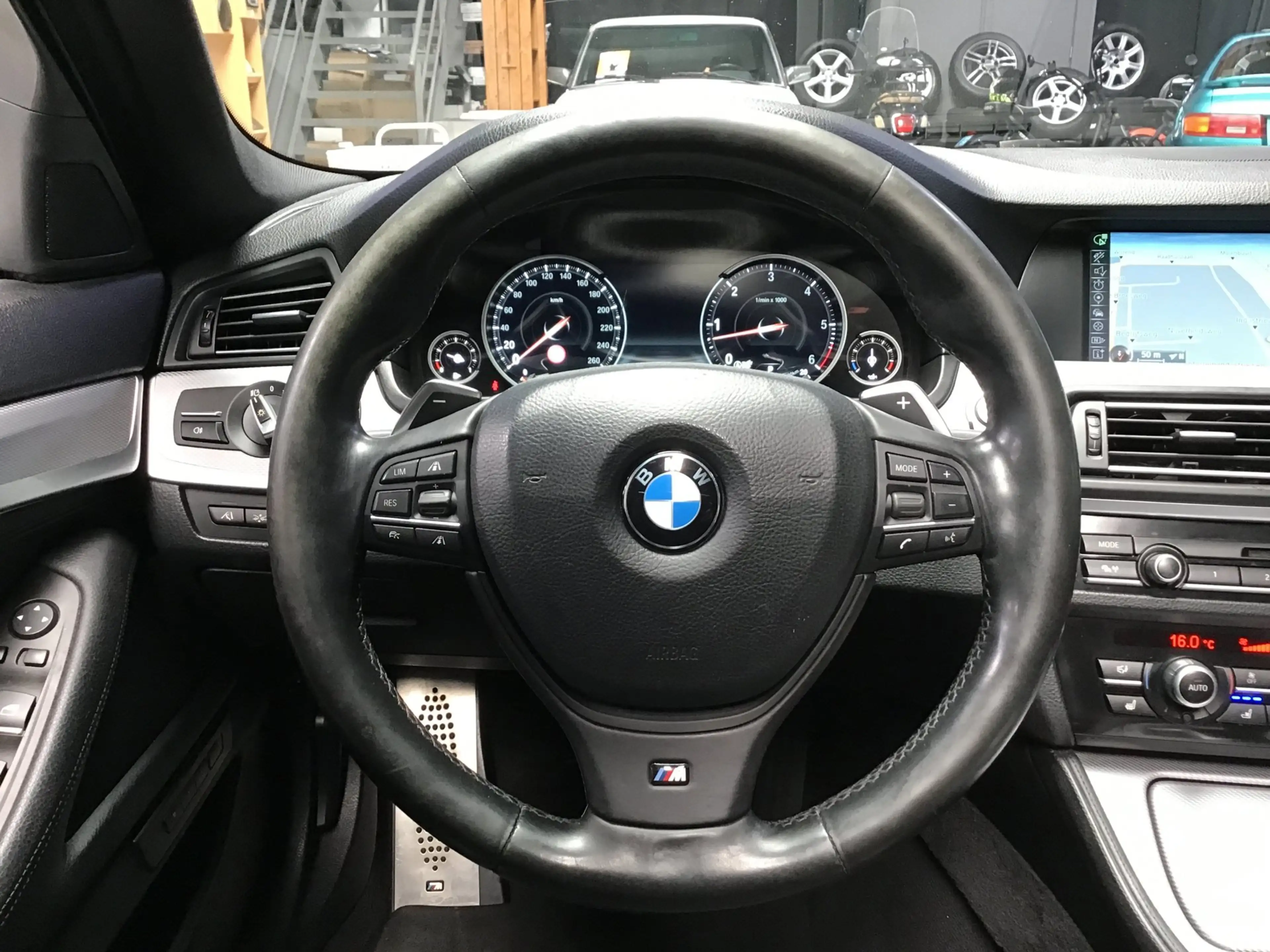 BMW M550 5-serie M550xd I Leder I Memory I HU I Stoelverw & — photo 35