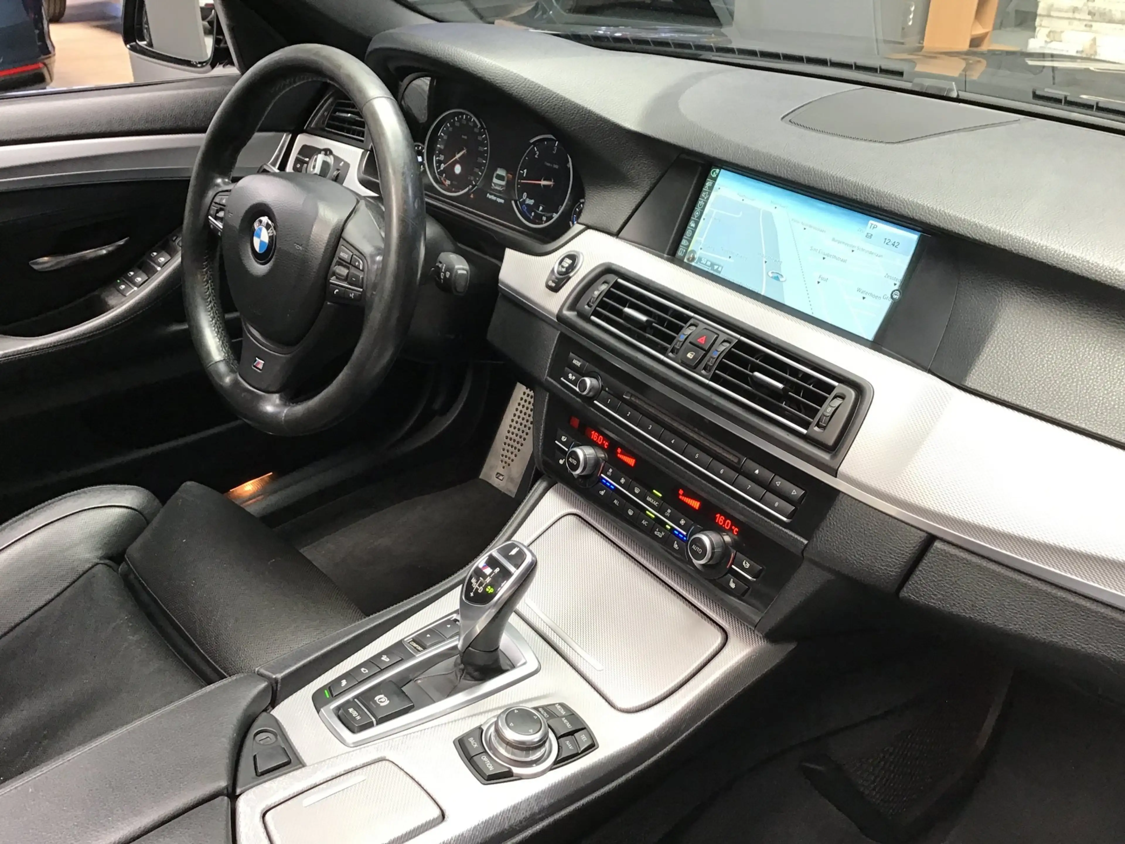 BMW M550 5-serie M550xd I Leder I Memory I HU I Stoelverw & — photo 26