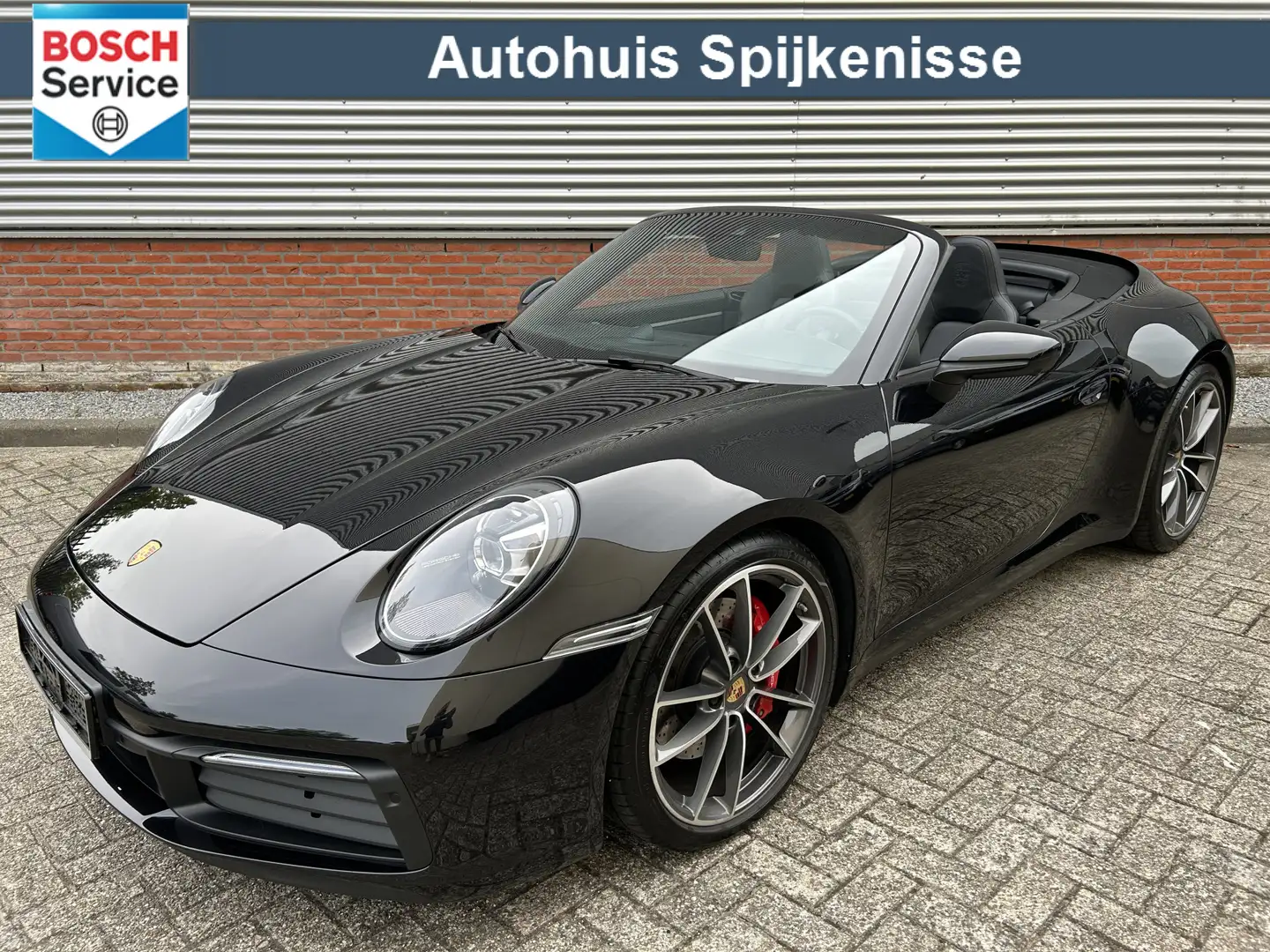 Porsche 992 Cabrio 3.0 Carrera S PDK | Matrix | Chrono | Sport Zwart - 1