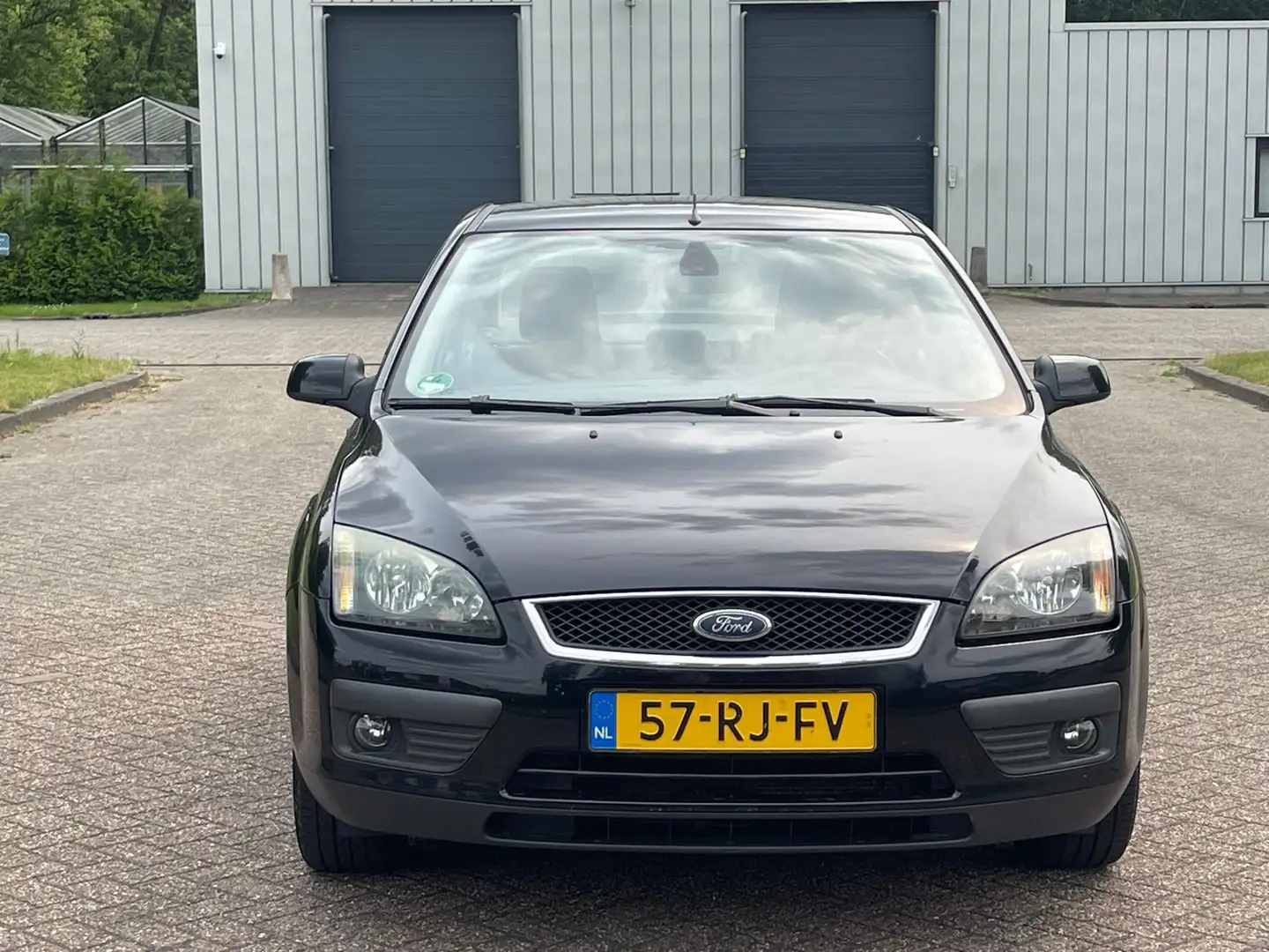Ford Focus 1.6-16V First Edition/APPLE CARPLAY/AIRCO/CRUISE/N Zwart - 2