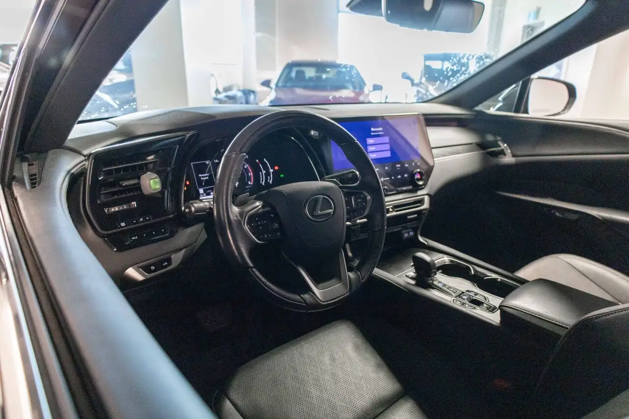 Lexus RX снимка Lexus RX