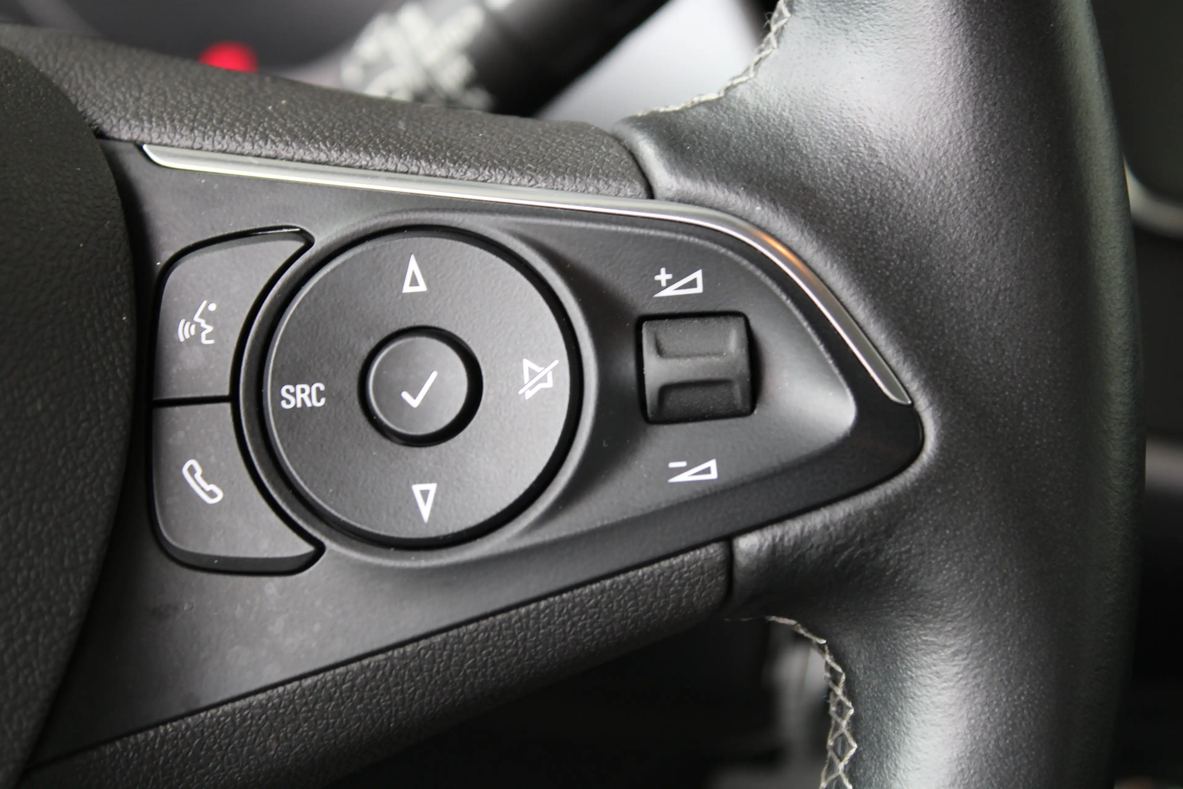 Opel Crossland X 1.2 Edition | Cruise control | Android auto & Appl — photo 20