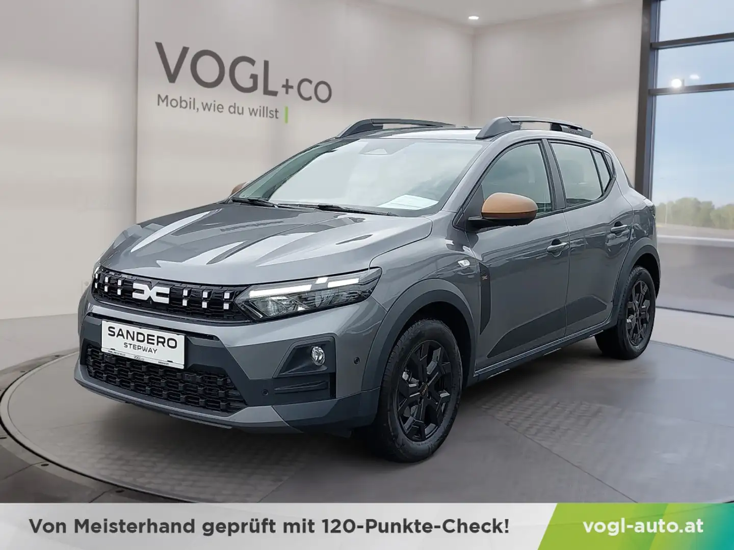 Dacia Sandero PH2 Stepway Extreme TCe 110 Grau - 1