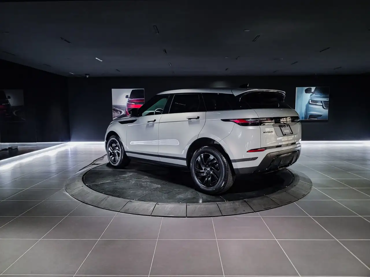 Land Rover Range Rover Evoque снимка Land Rover Range Rover Evoque