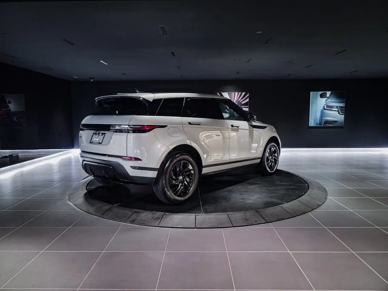 Land Rover Range Rover Evoque снимка Land Rover Range Rover Evoque