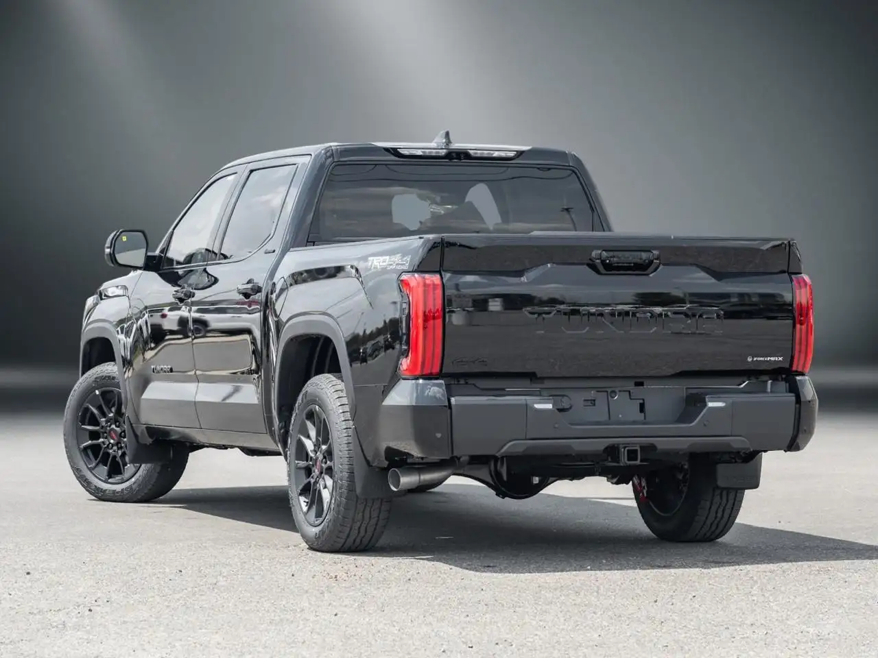 Toyota Tundra снимка Toyota Tundra