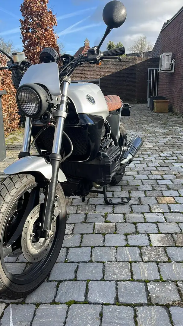 BMW K 75 S Caferacer Plateado - 2