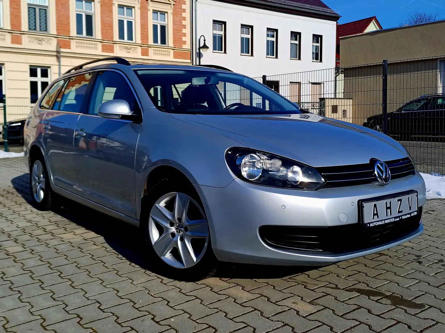 Volkswagen Golf Variant 1.4 TSI Comfortline*Klimaaut.*PDC*AHZV* Argento - 1