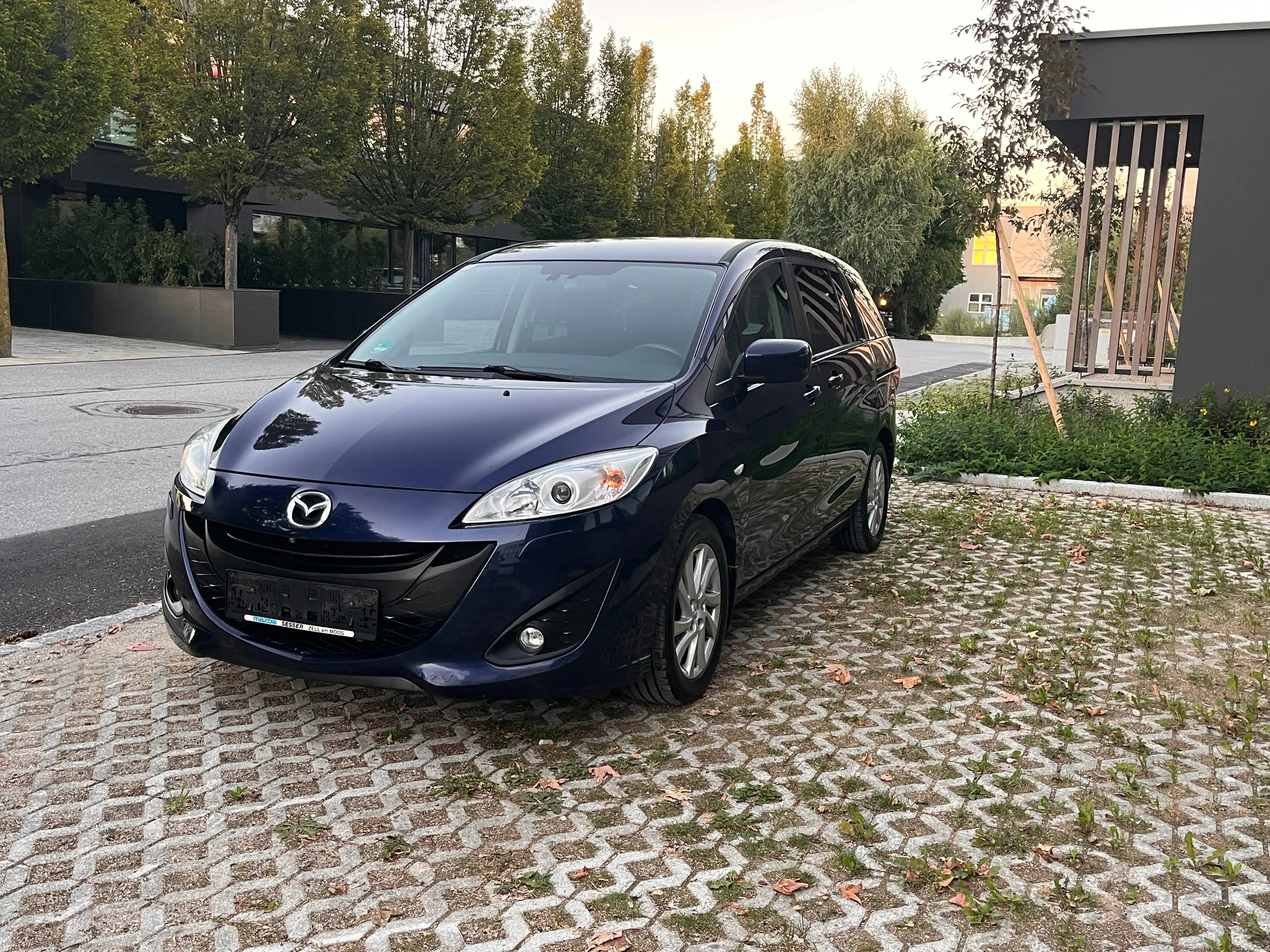 Mazda 5 Prime-Line 7 Sitze mit Pickerl — photo 2
