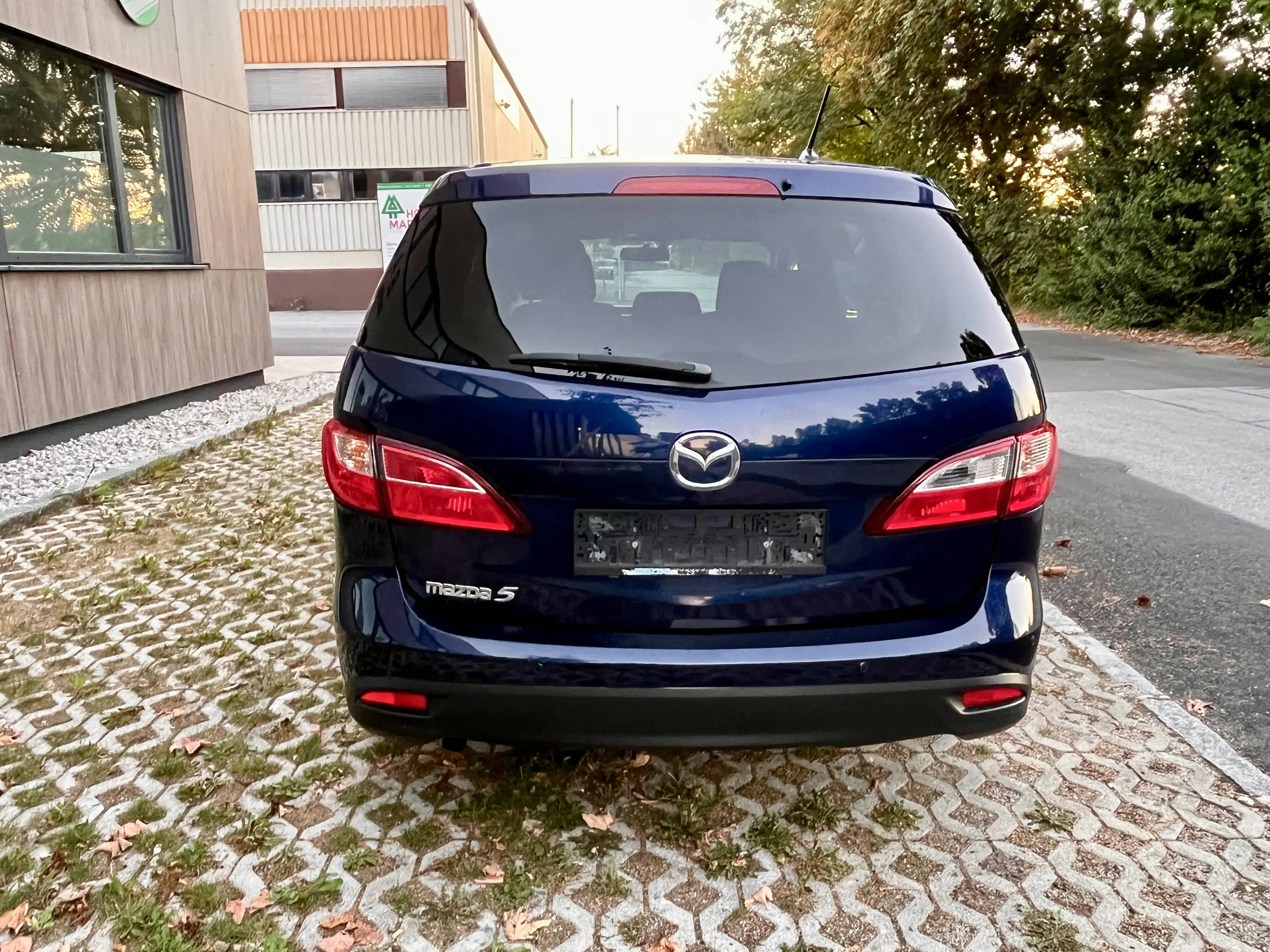 Mazda 5 Prime-Line 7 Sitze mit Pickerl — photo 9