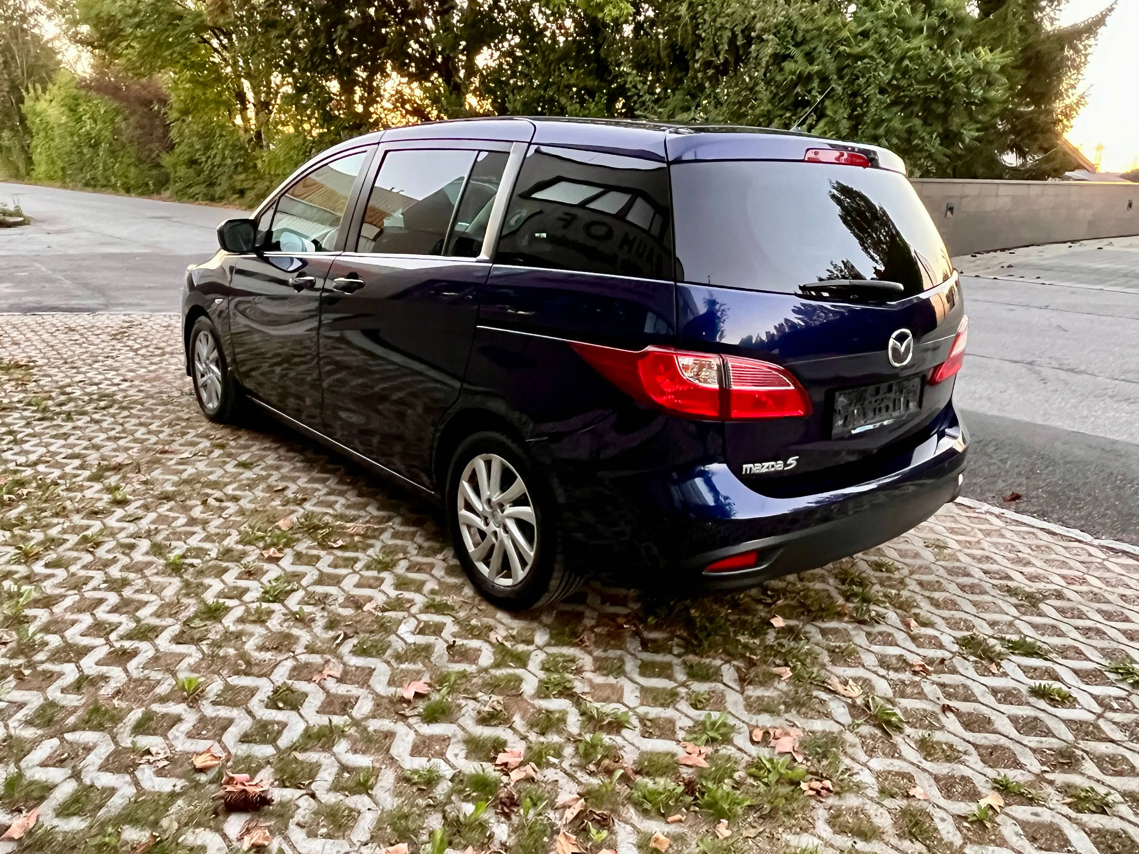 Mazda 5 Prime-Line 7 Sitze mit Pickerl — photo 8