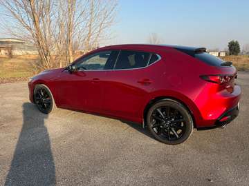 3 5p 2.0 m-hybrid Exclusive Line 150cv