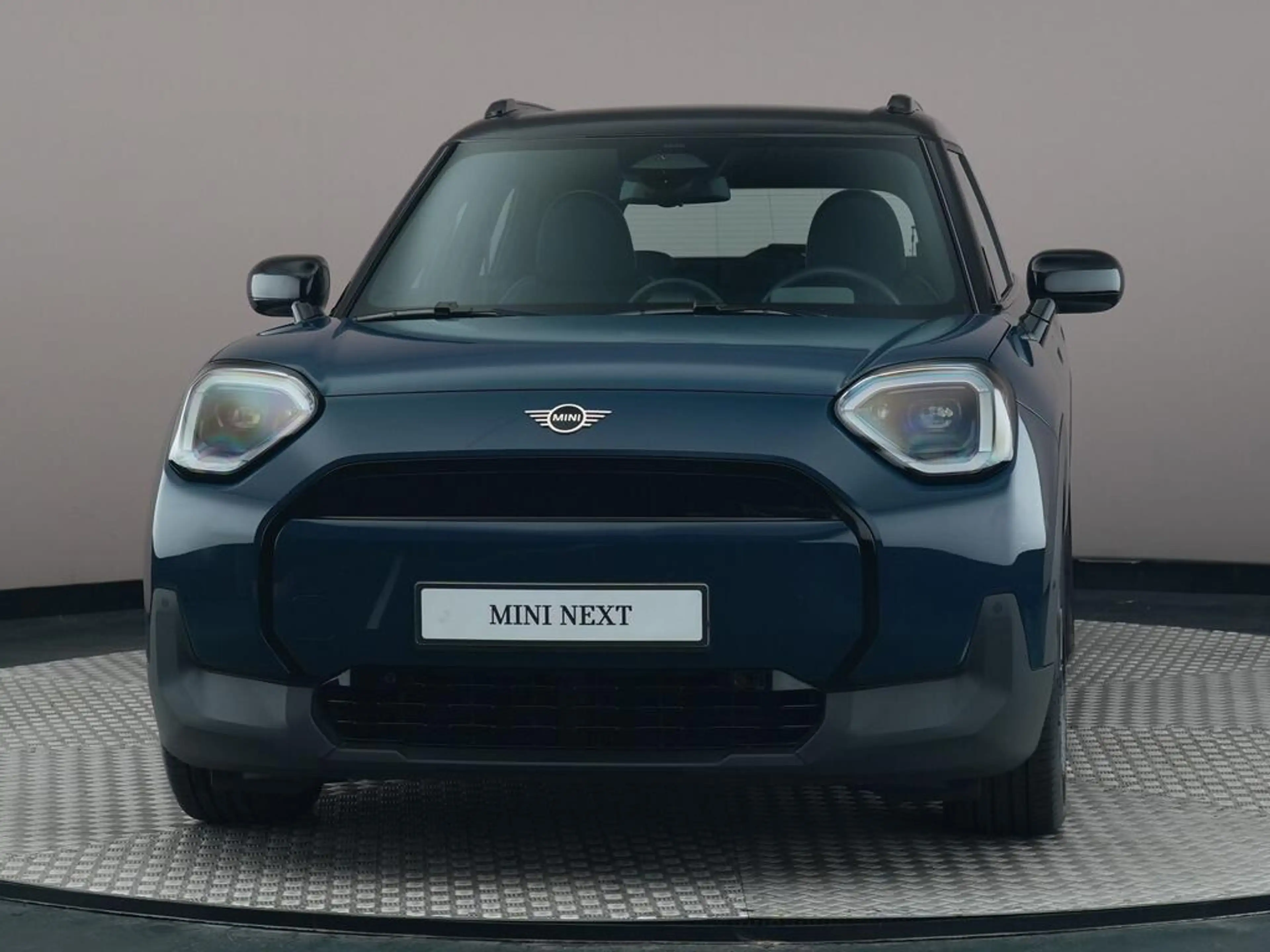 MINI Aceman E Classic S 42.5 kWh — photo 2