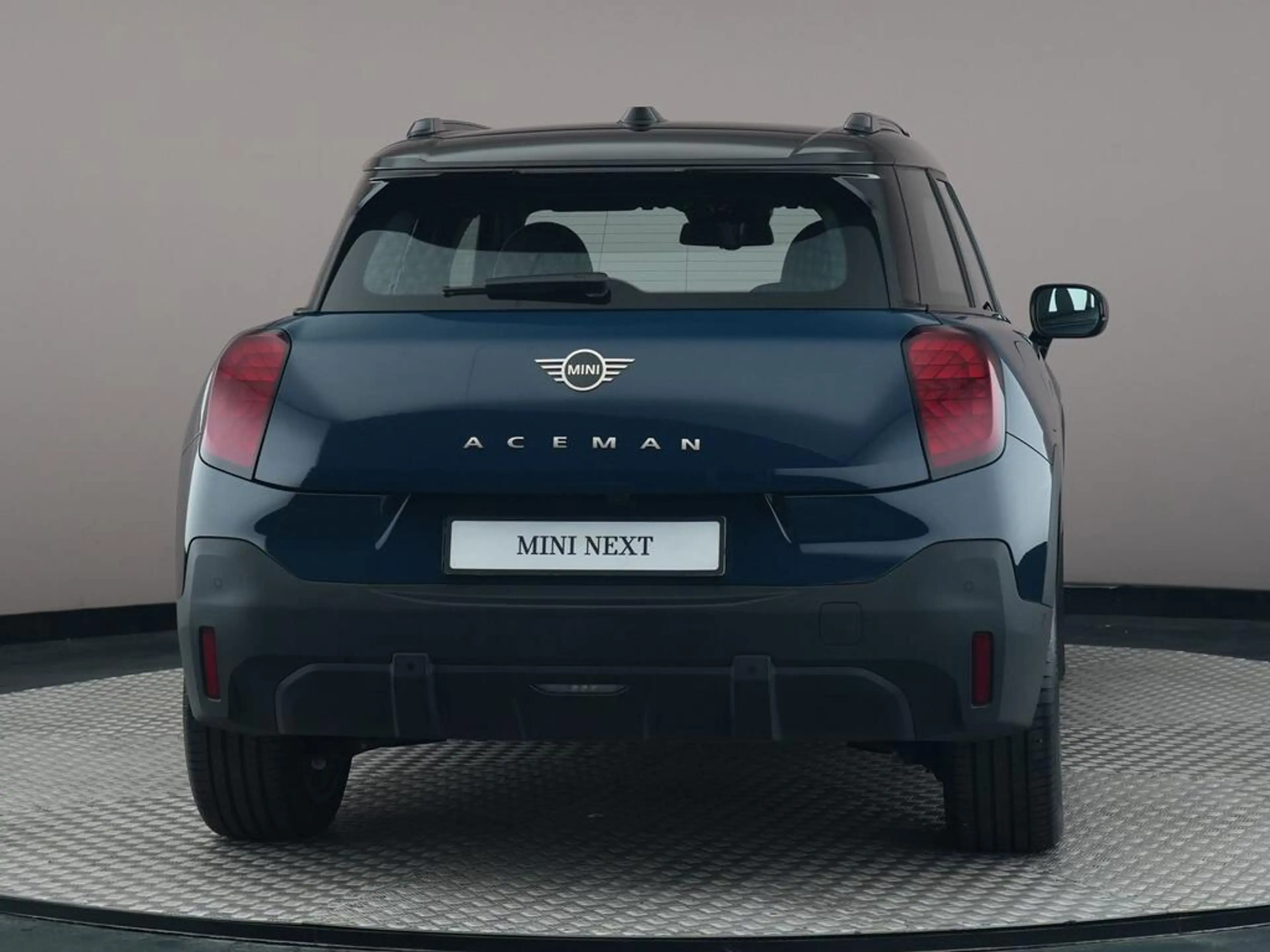 MINI Aceman E Classic S 42.5 kWh — photo 9