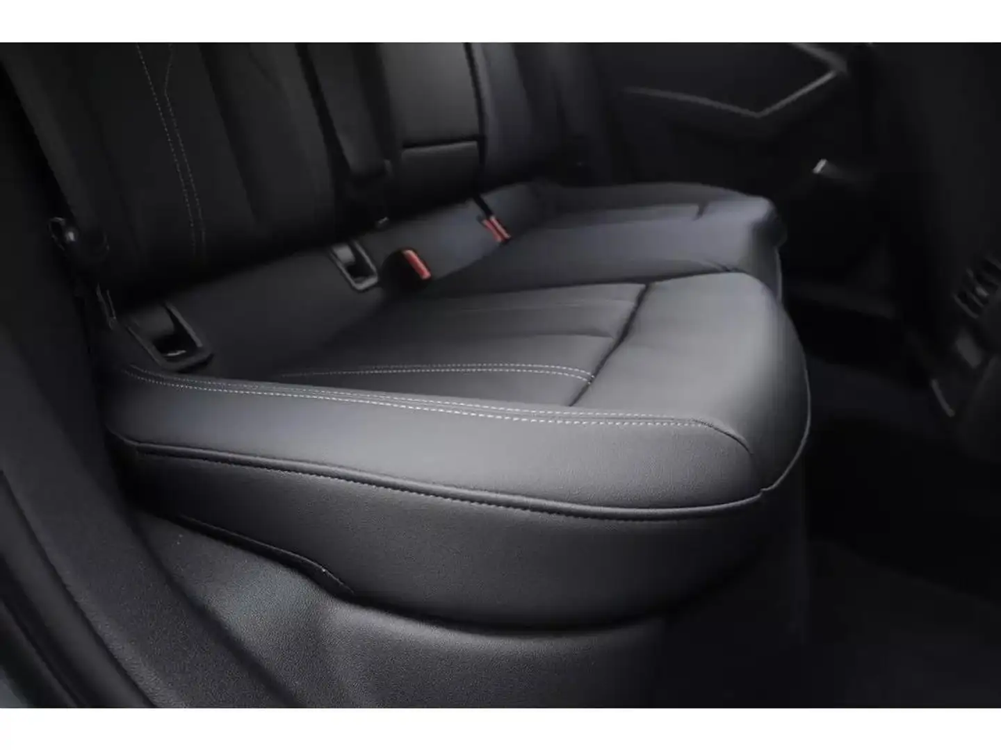 Audi A3 35 TFSI Sportback S tronic line - 2