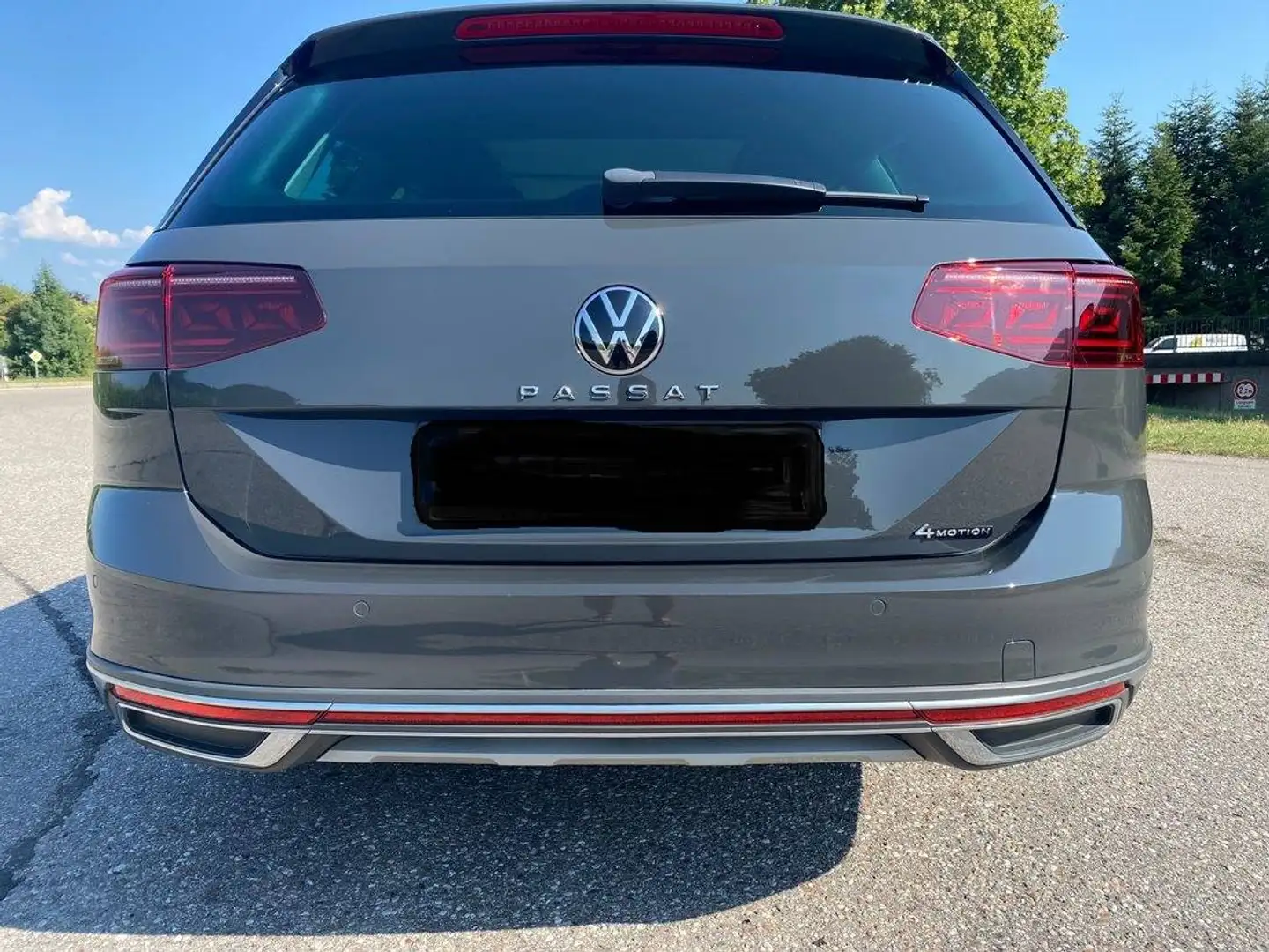 Volkswagen Passat Alltrack Passat Alltrack 2,0 TDI SCR 4Motion DSG Grau - 2