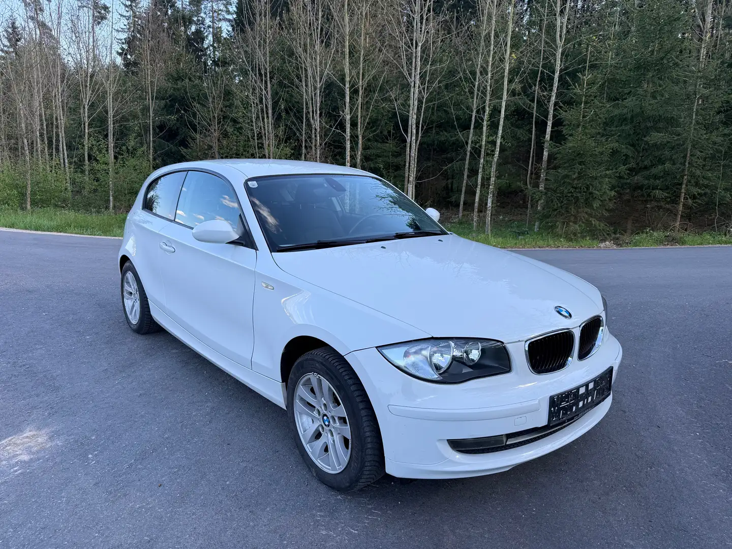 BMW 116 Weiß - 2