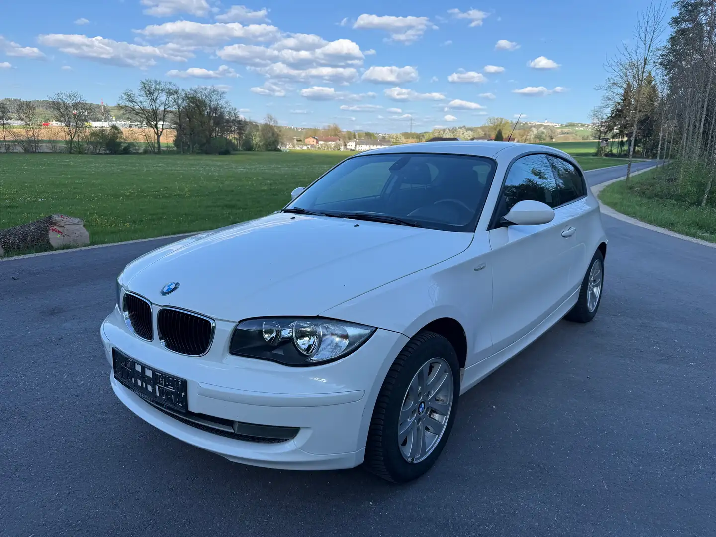 BMW 116 Weiß - 1