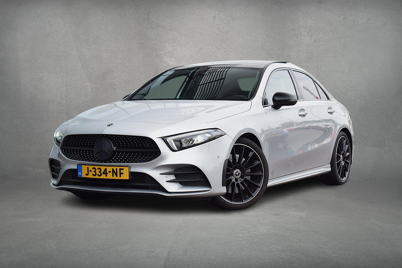 Mercedes-Benz A 250 Premium Plus | AMG | Night | Pano | ACC | Half Lee — photo 2