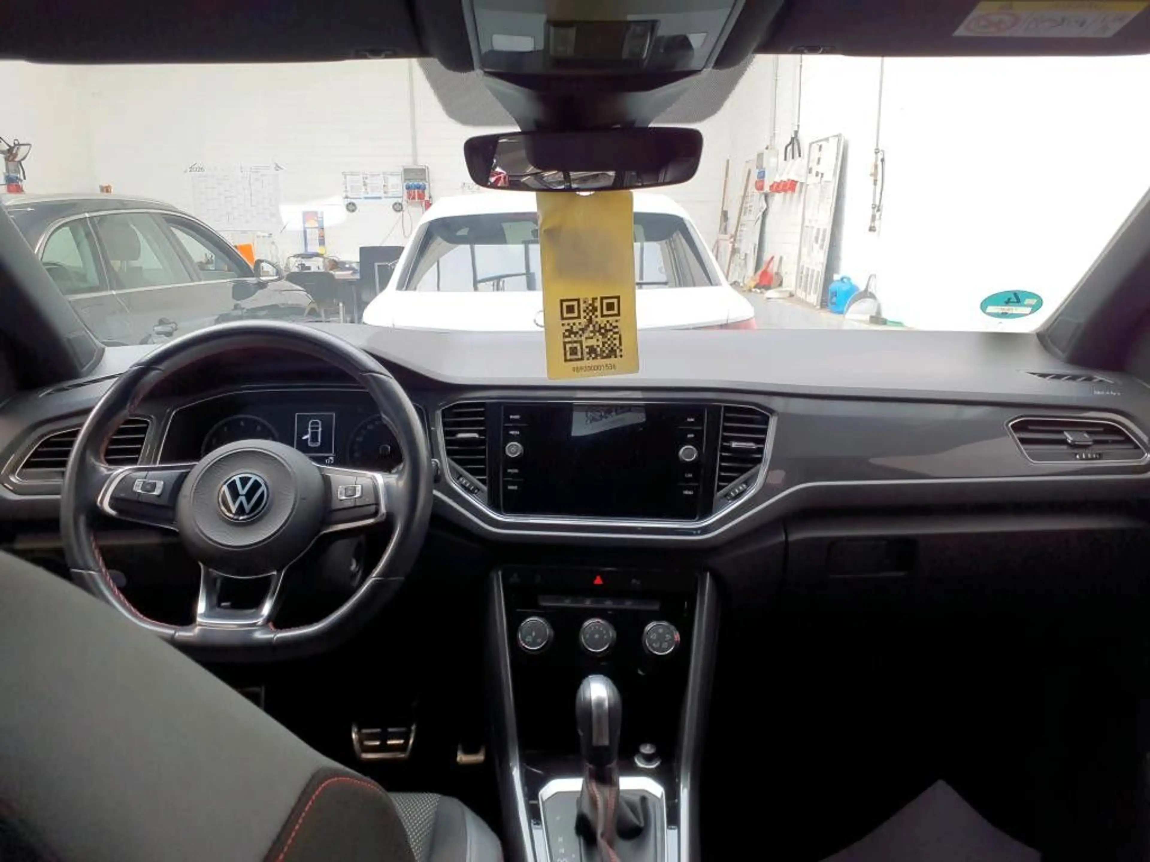 Volkswagen T-Roc 1.5 TSI Sport *PDC*KLIMA*NAVI*18"ALU* — photo 8