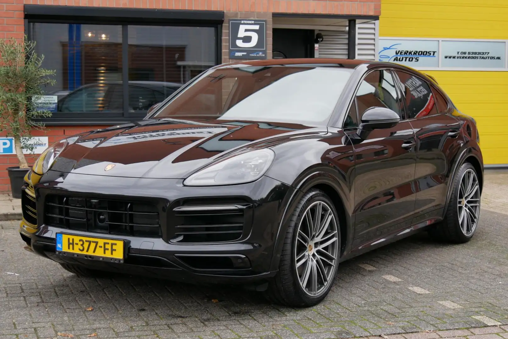 Porsche Cayenne Coupé 3.0 E-Hybrid. 360cam. sportchrono. luchtveri Noir - 2