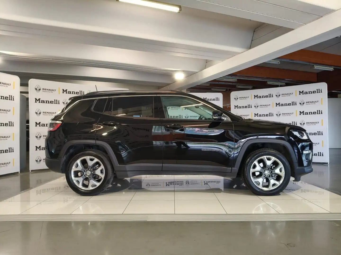 Jeep Compass Limited 1.4 MultiAir 2 140cv 2WD rif.FW554 Nero - 2