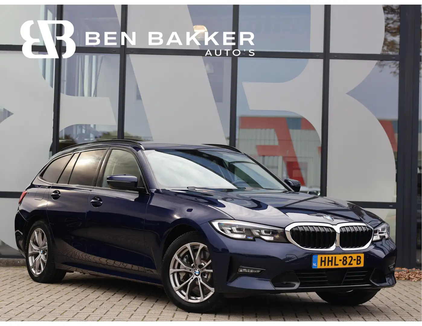 BMW 330 3-serie Touring 330e High Executive Sportline |  A Bleu - 1