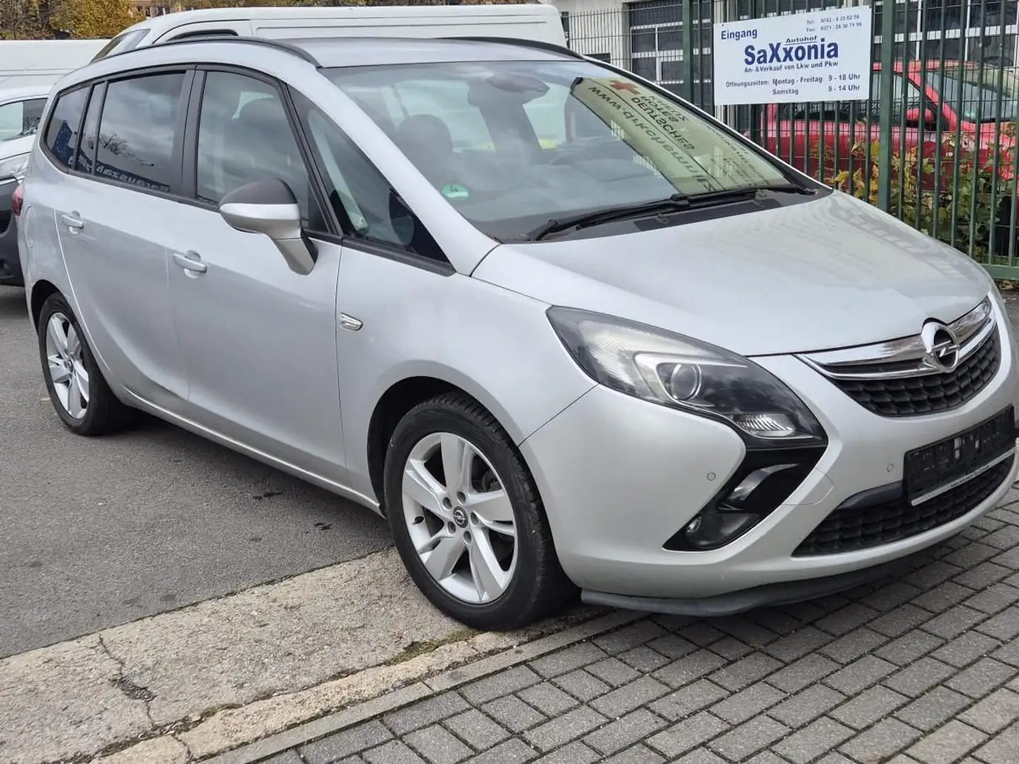 Opel Zafira Tourer Active Grau - 1