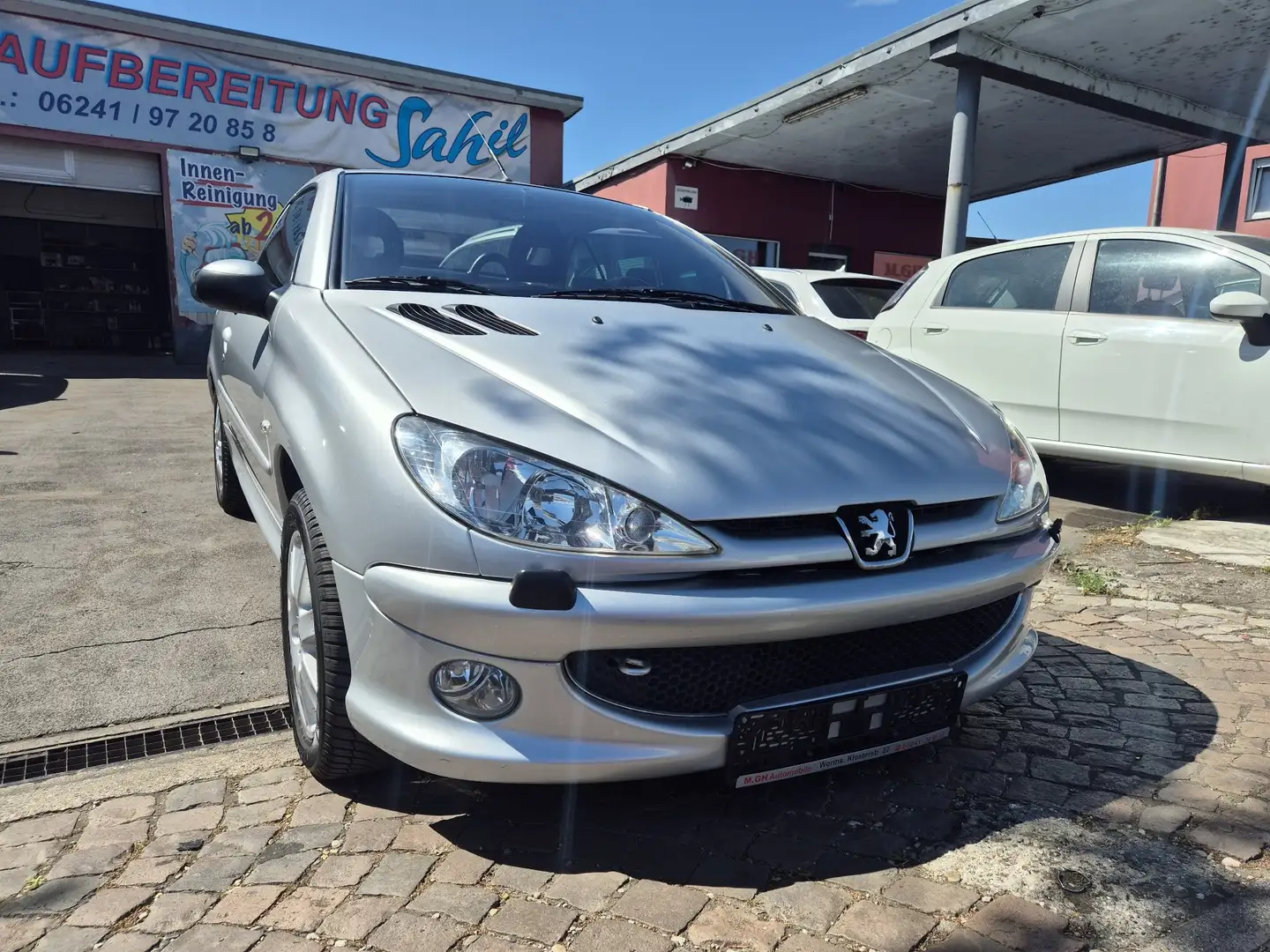 Peugeot 206 CC 110 *1 Jahr Garantie,Klimaautomatik,Sitzheizung Silber - 1