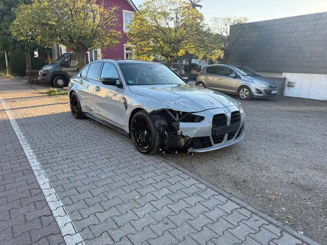 BMW M3 xDriv Competition*Navi*360-K*HUD*Carbon*Hifi