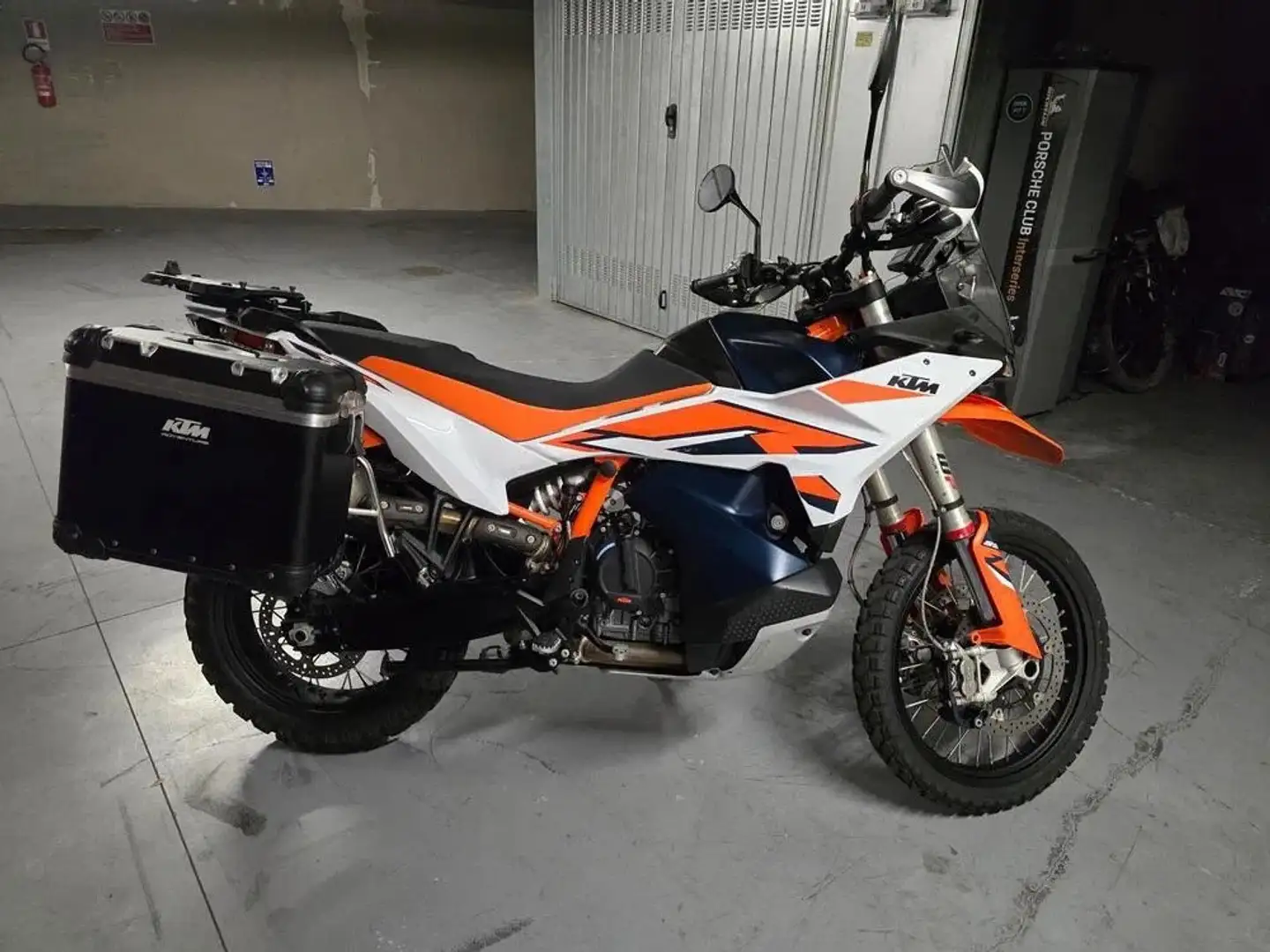 KTM 890 Adventure R Nero - 1