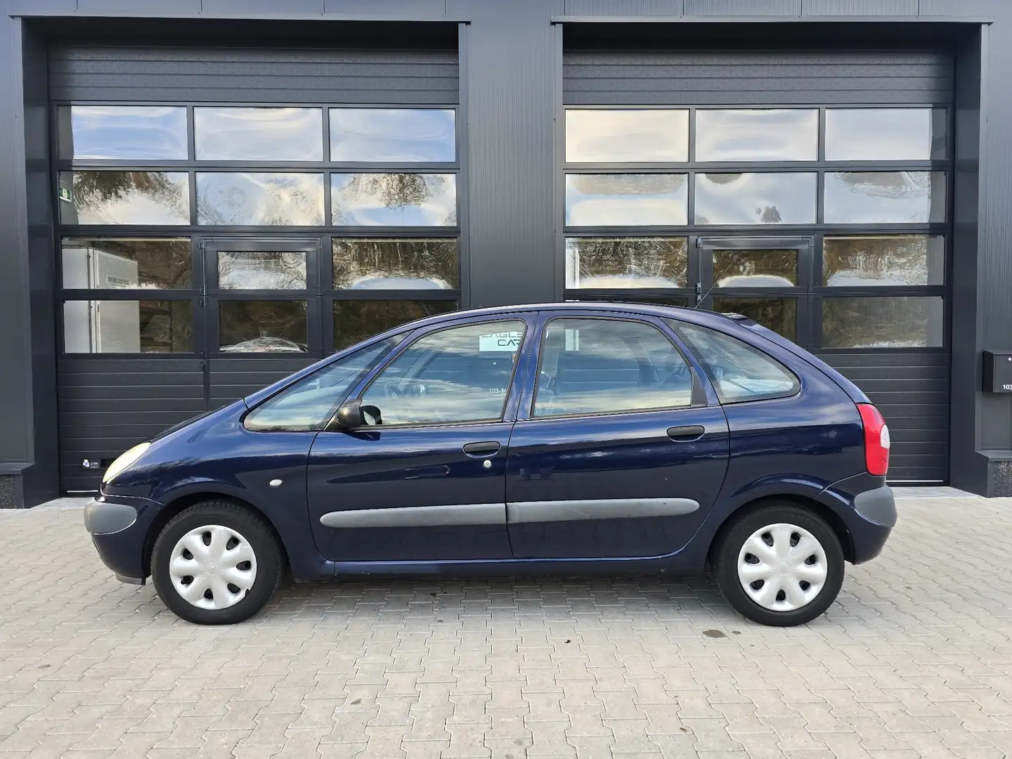 Citroen Xsara Picasso 1.6i Albastru - 2