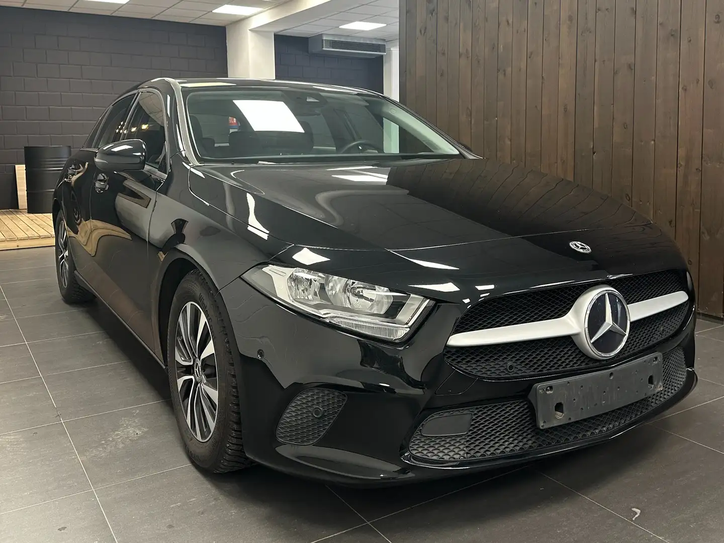 Mercedes-Benz A 160 (EU6AP) Noir - 1
