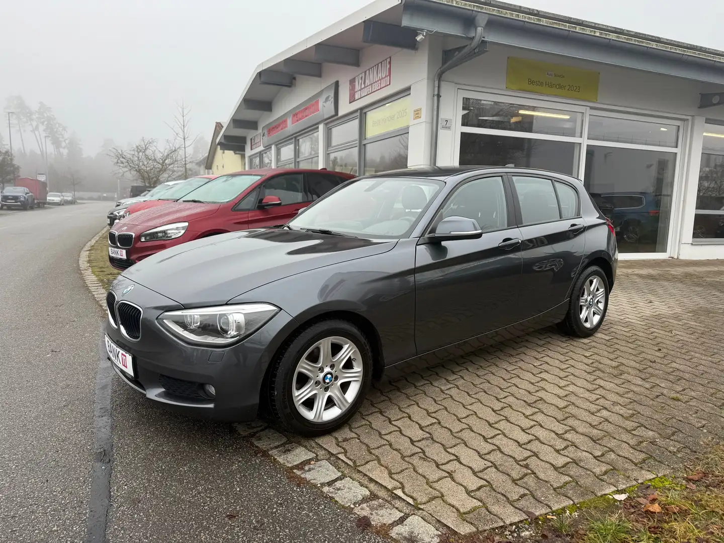 BMW 116 -Lückenlos Scheckheftgepflegt-TÜV neu- Grau - 1