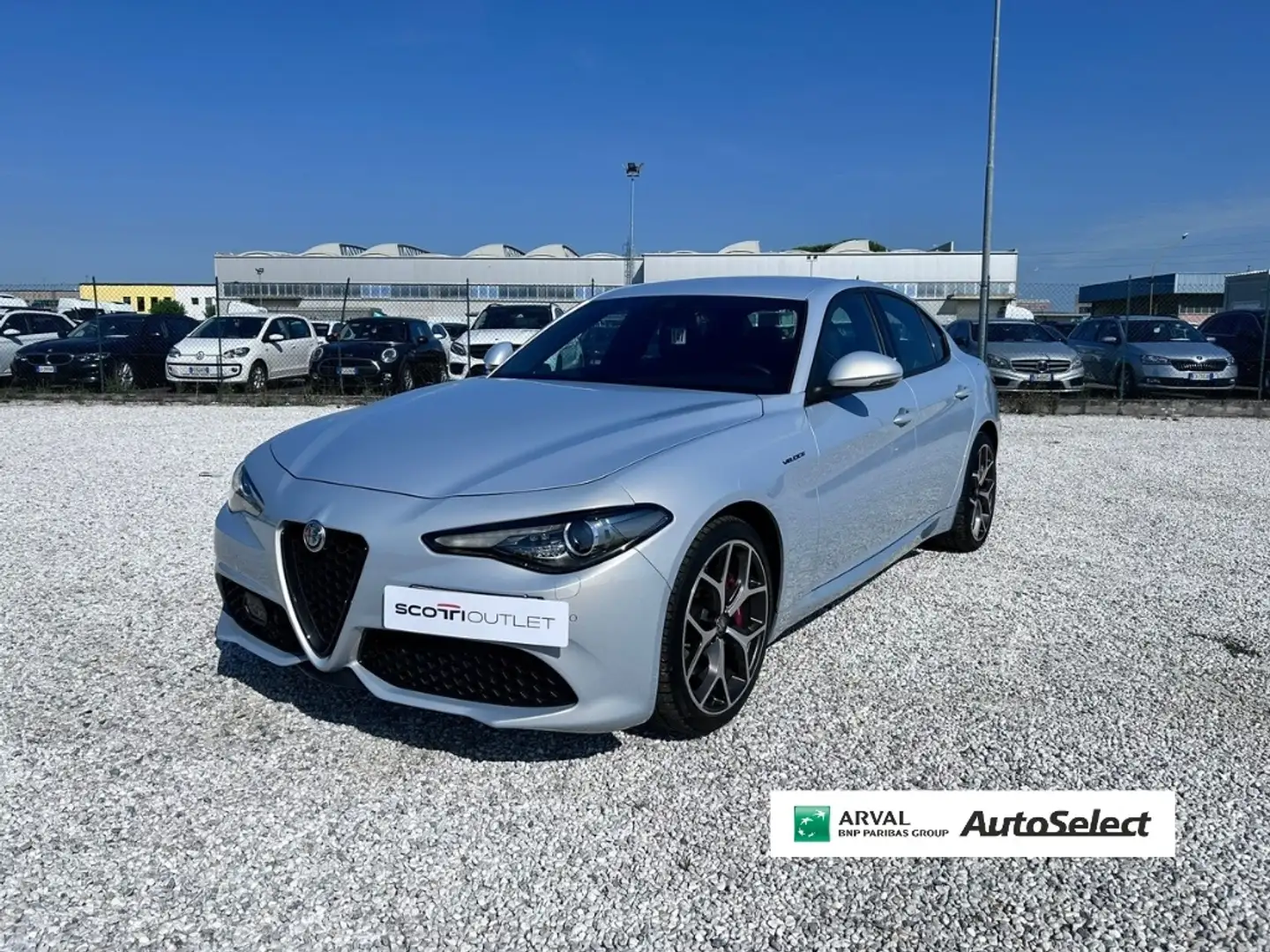 Alfa Romeo Giulia 2.2 Turbo Veloce Grigio - 1