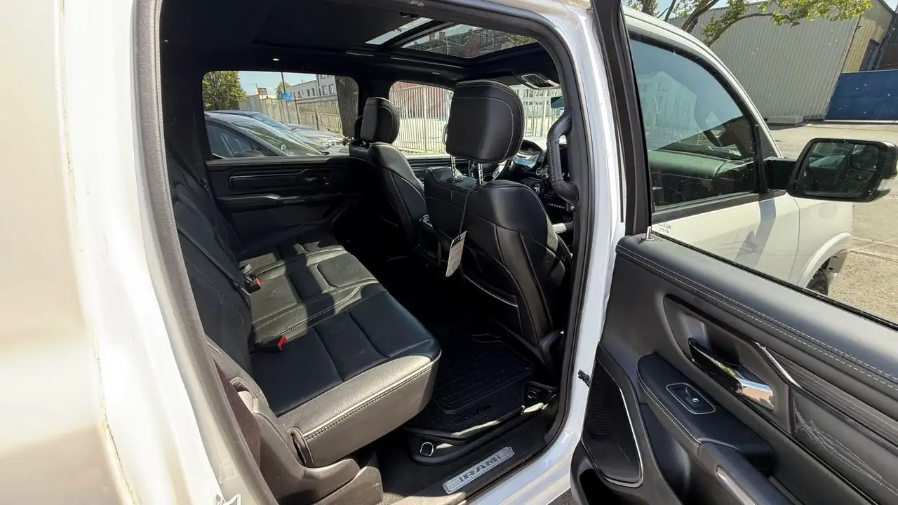Dodge RAM 2022 — фото 10