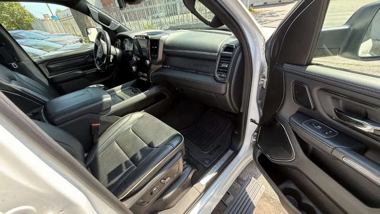 Dodge RAM 2022 — фото 15