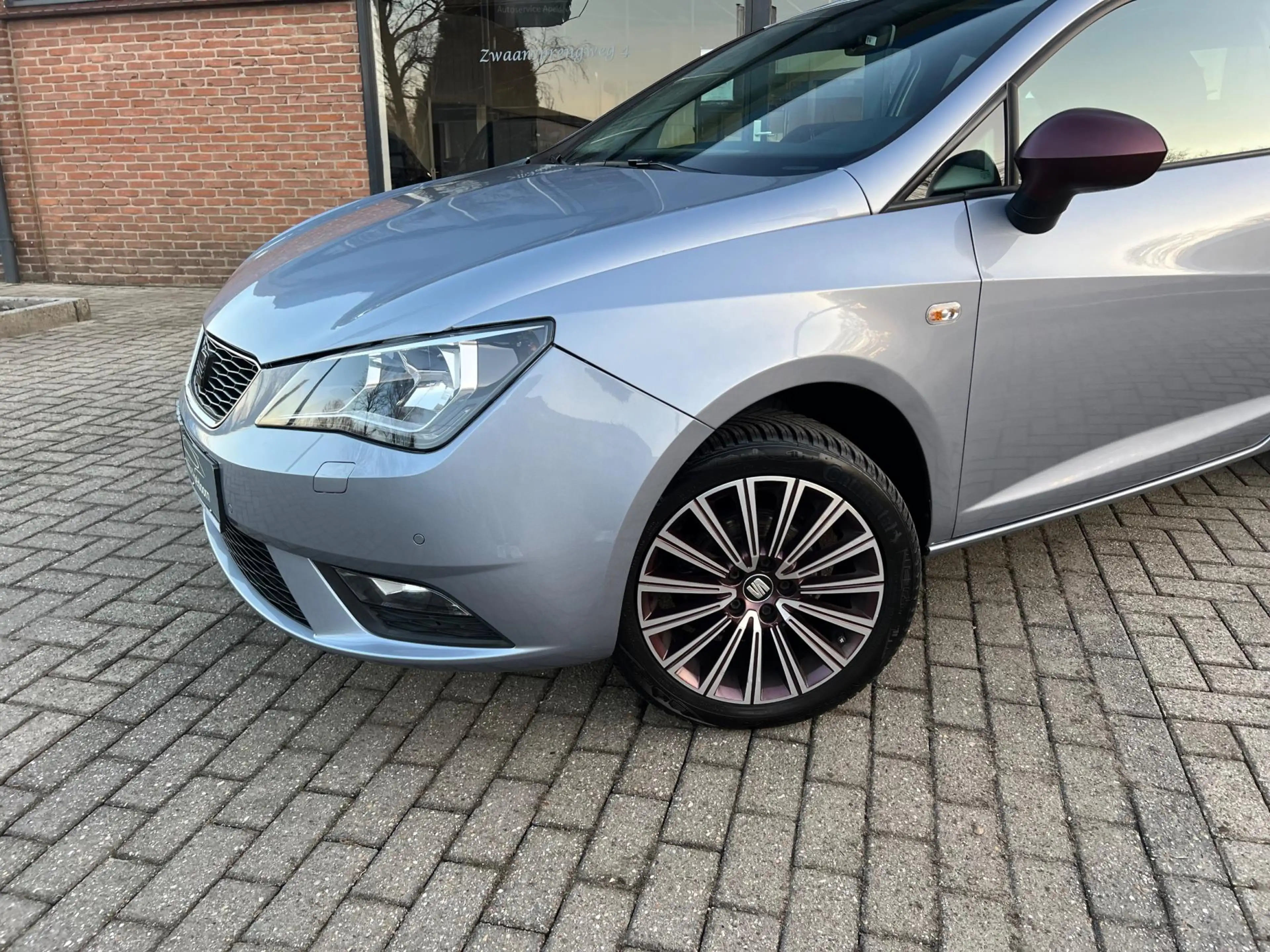 SEAT Ibiza SC 1.2 TSI Sport, Navi, Seat Sound, PDC, Cuise con — photo 2