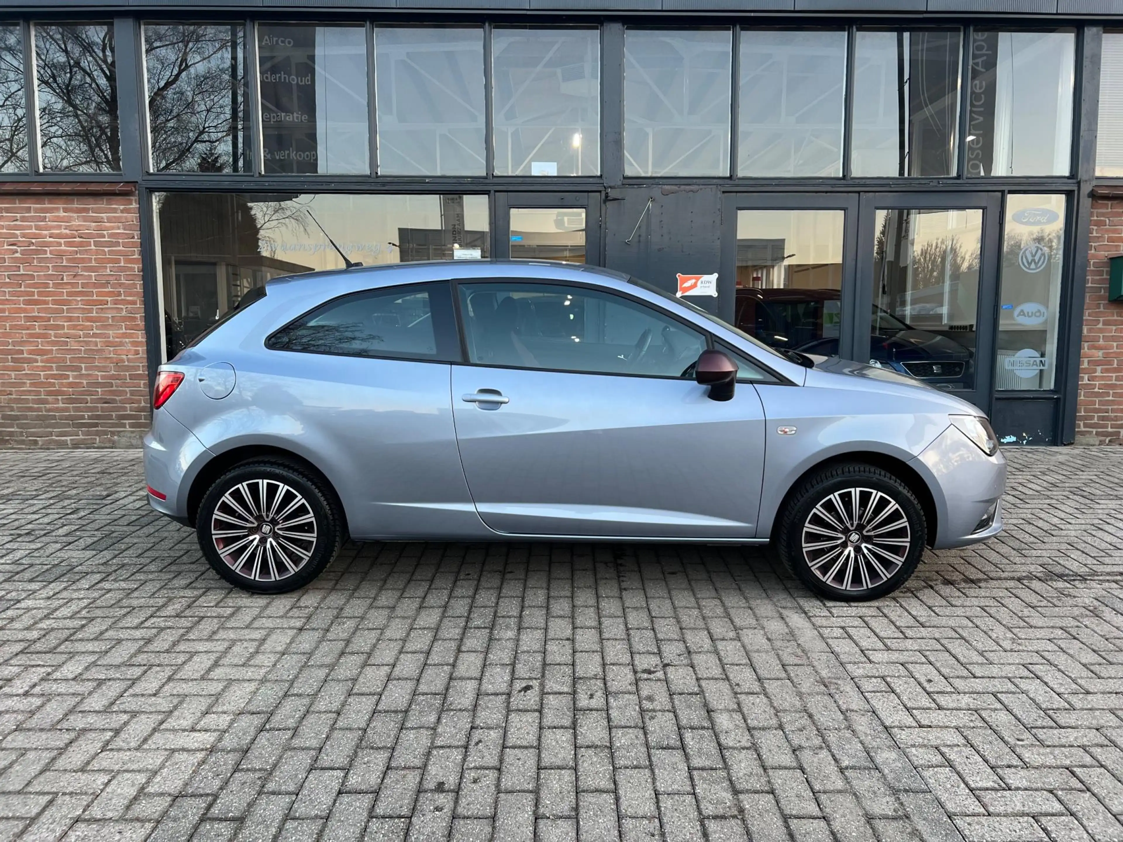 SEAT Ibiza SC 1.2 TSI Sport, Navi, Seat Sound, PDC, Cuise con — photo 5