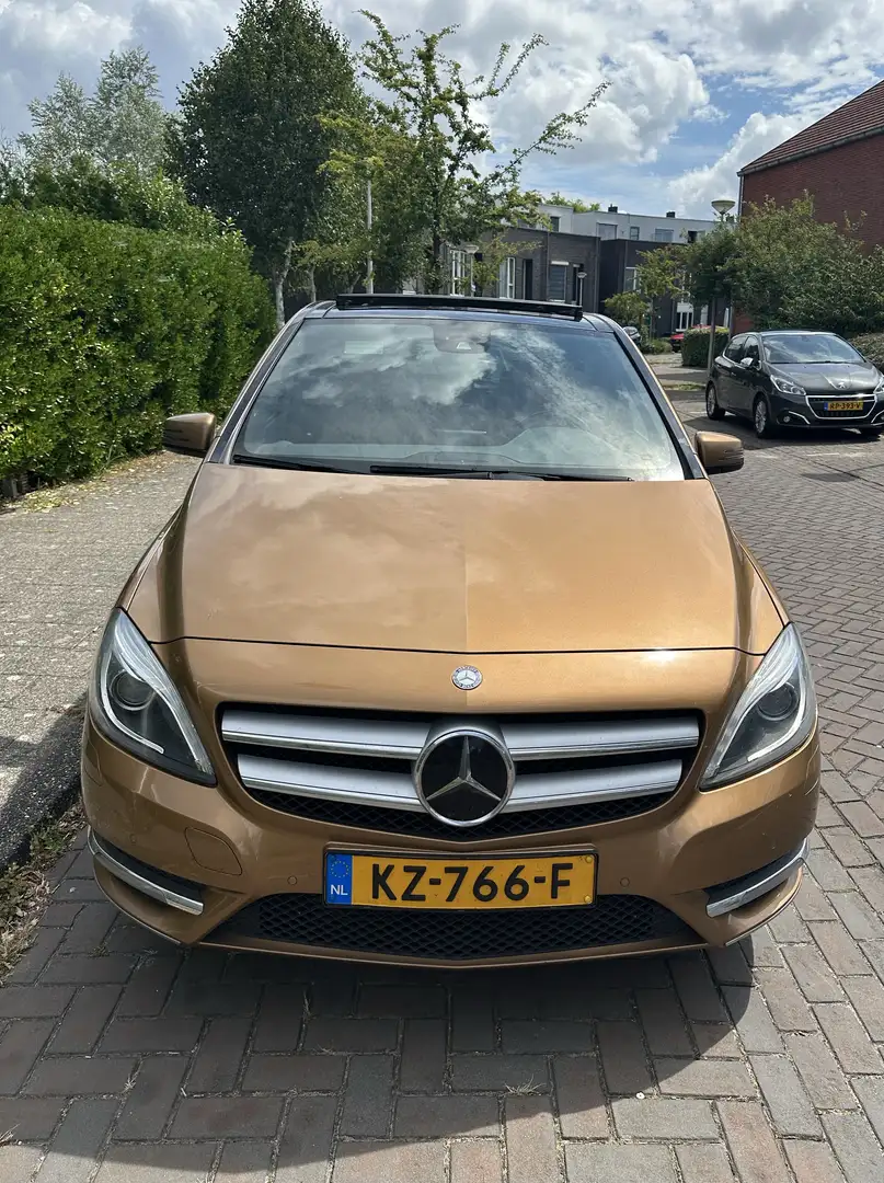 Mercedes-Benz B 200 (BlueEFFICIENCY) 7G-DCT - 1