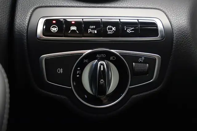 Mercedes-Benz C 63 Amg view 15