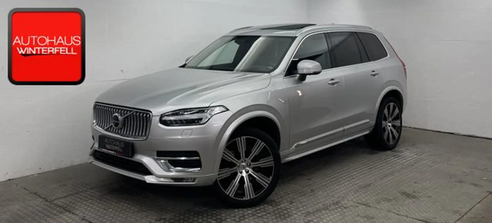 Volvo XC90 B5 AWD INSCRIPTION PANO+AHK+HUD+MEMORY+360+ Silber - 1