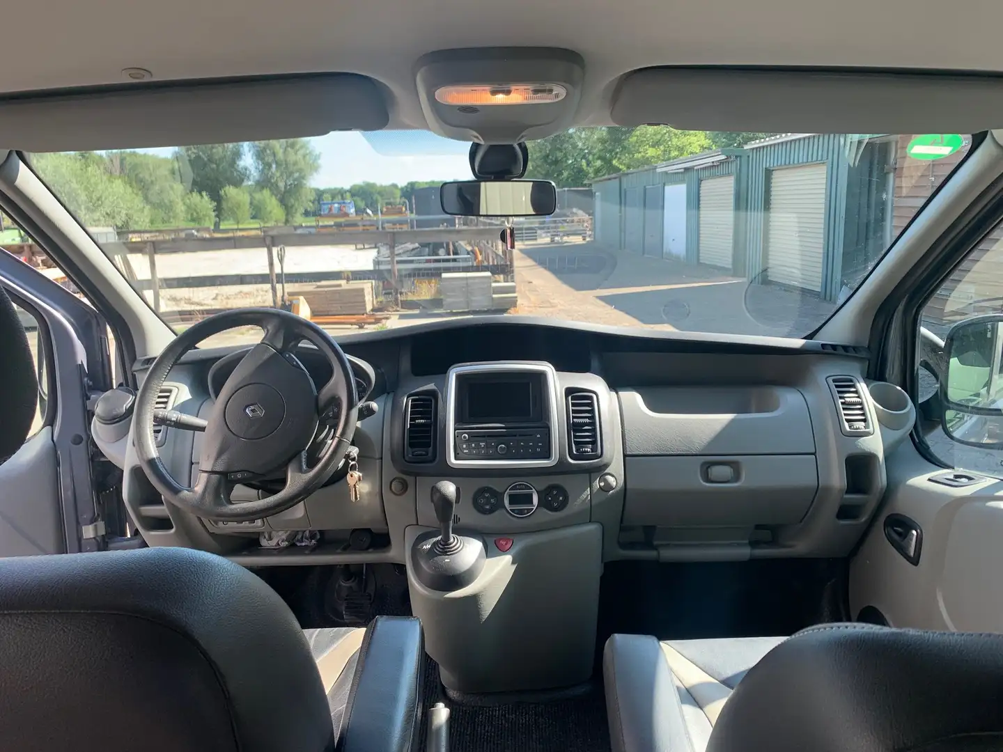 Renault Trafic Trafic 2.0 dCiT29L2H1DCBl.E Grey - 1